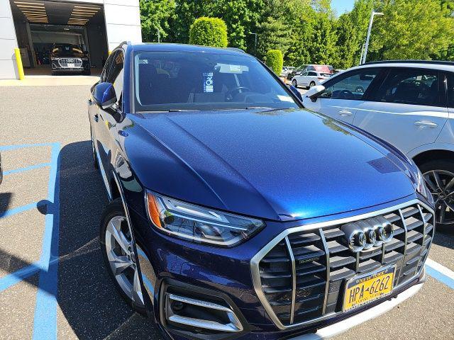 2021 Audi Q5 45 Premium Plus's photo