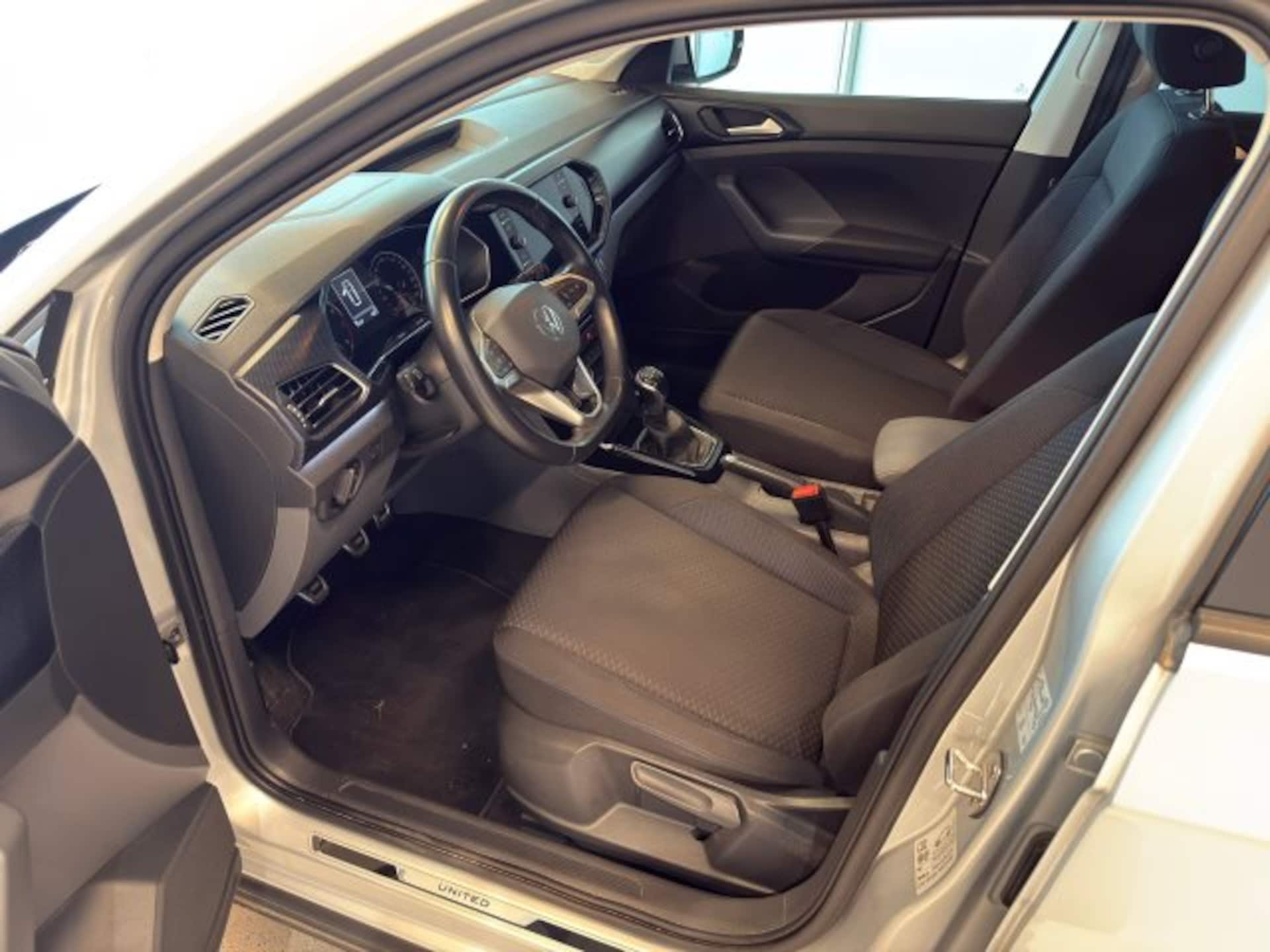 Volkswagen T-Cross United