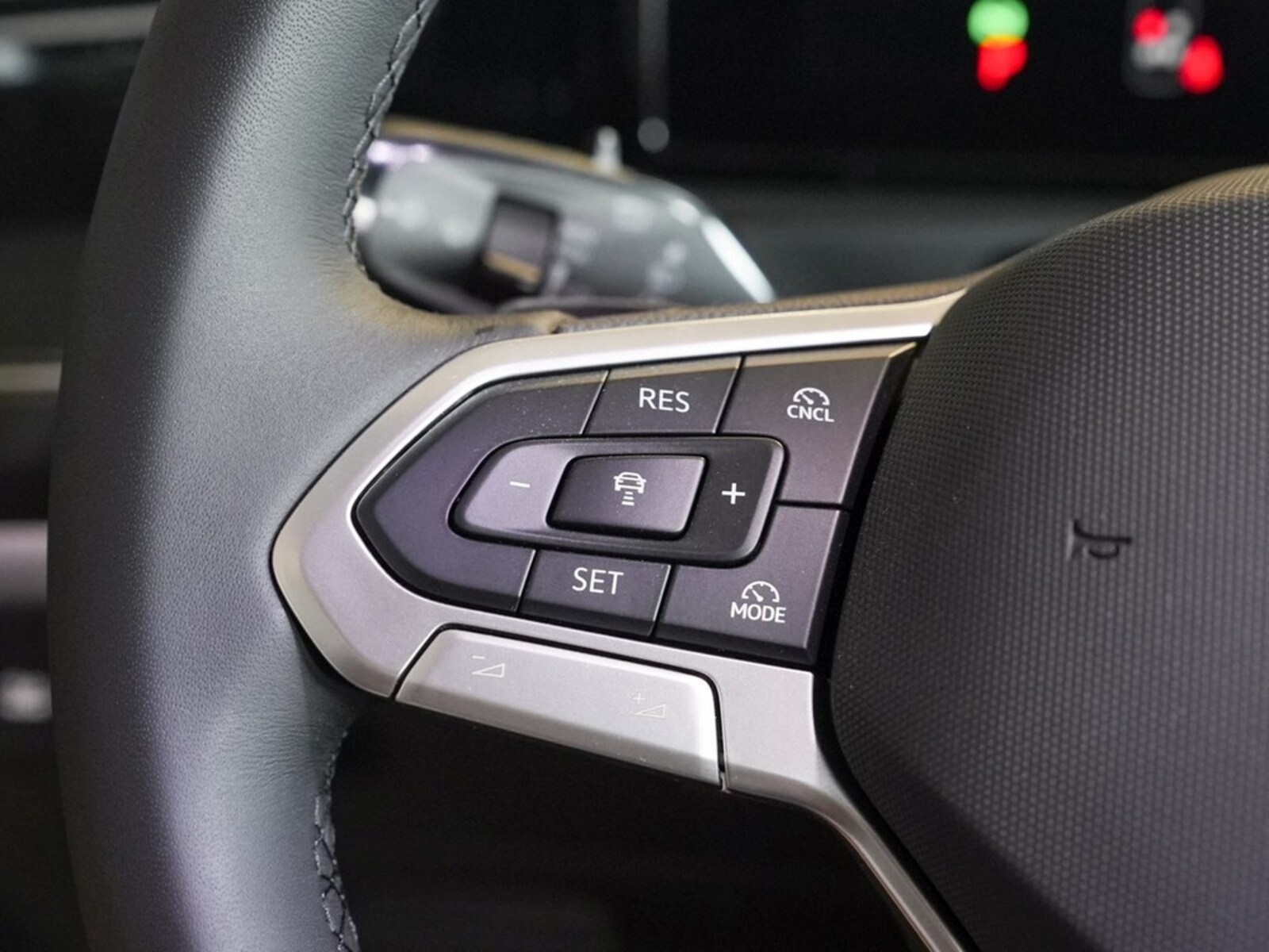 Volkswagen Tiguan – Bild 16