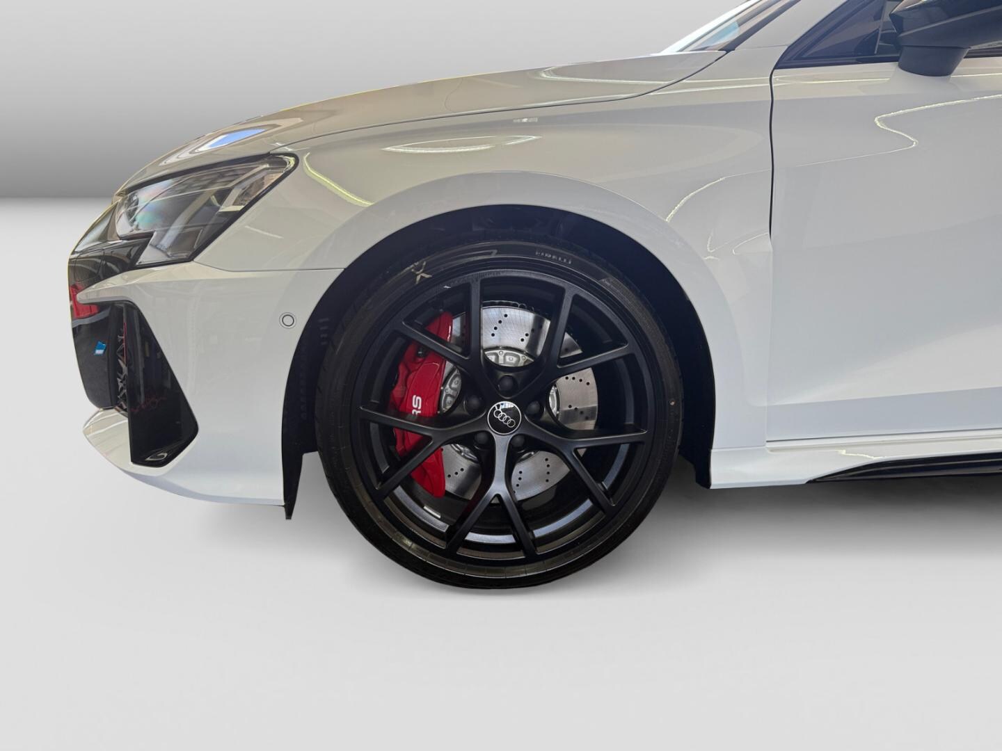 Bild über Audi RS 3 Sportback TFSI quattro 294 kW S tronic - für weitere Informationen kontaktieren Sie den Audi Partner