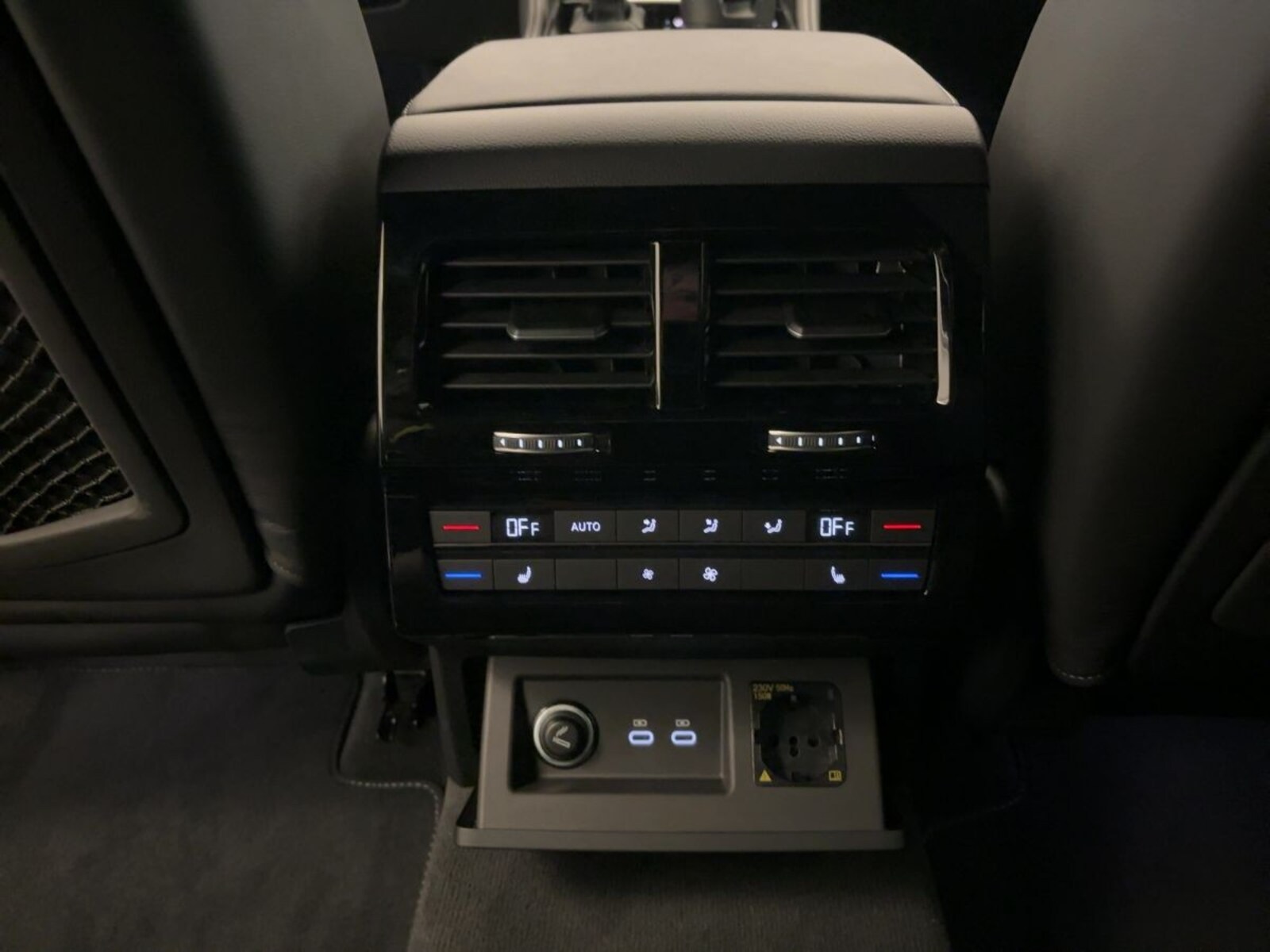 Volkswagen Touareg – Bild 14