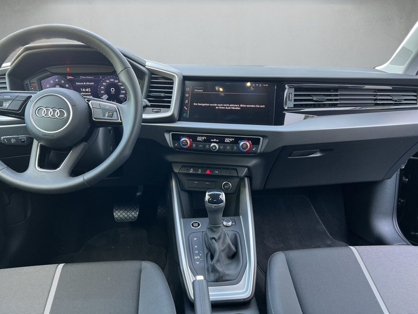 Bild über Audi A1 Sportback advanced 30 TFSI S tronic - für weitere Informationen kontaktieren Sie den Audi Partner