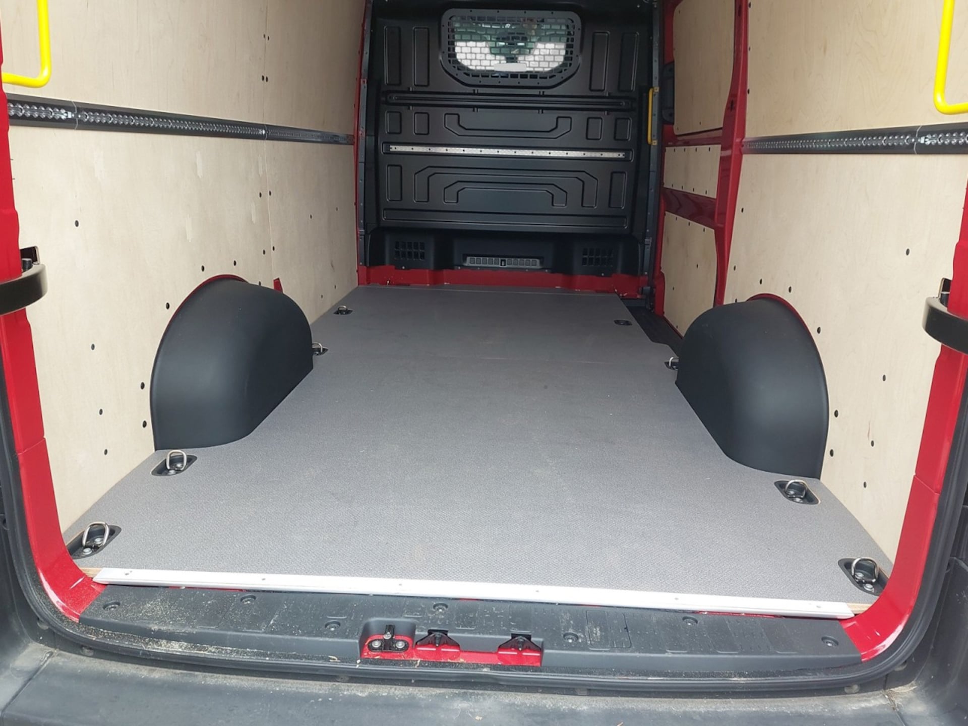 Volkswagen Crafter Kasten mittlerer Radstand