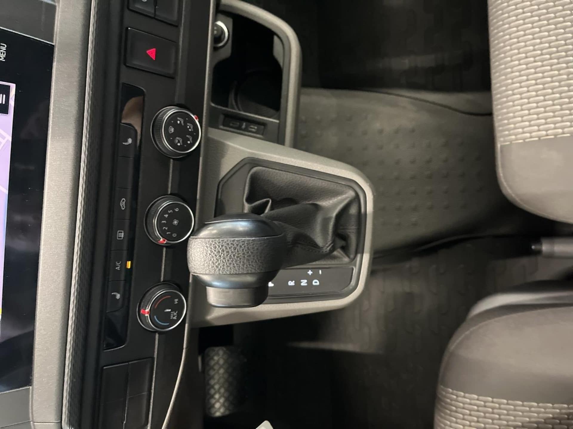Volkswagen T6.1 Transporter Kasten kurzer Radstand