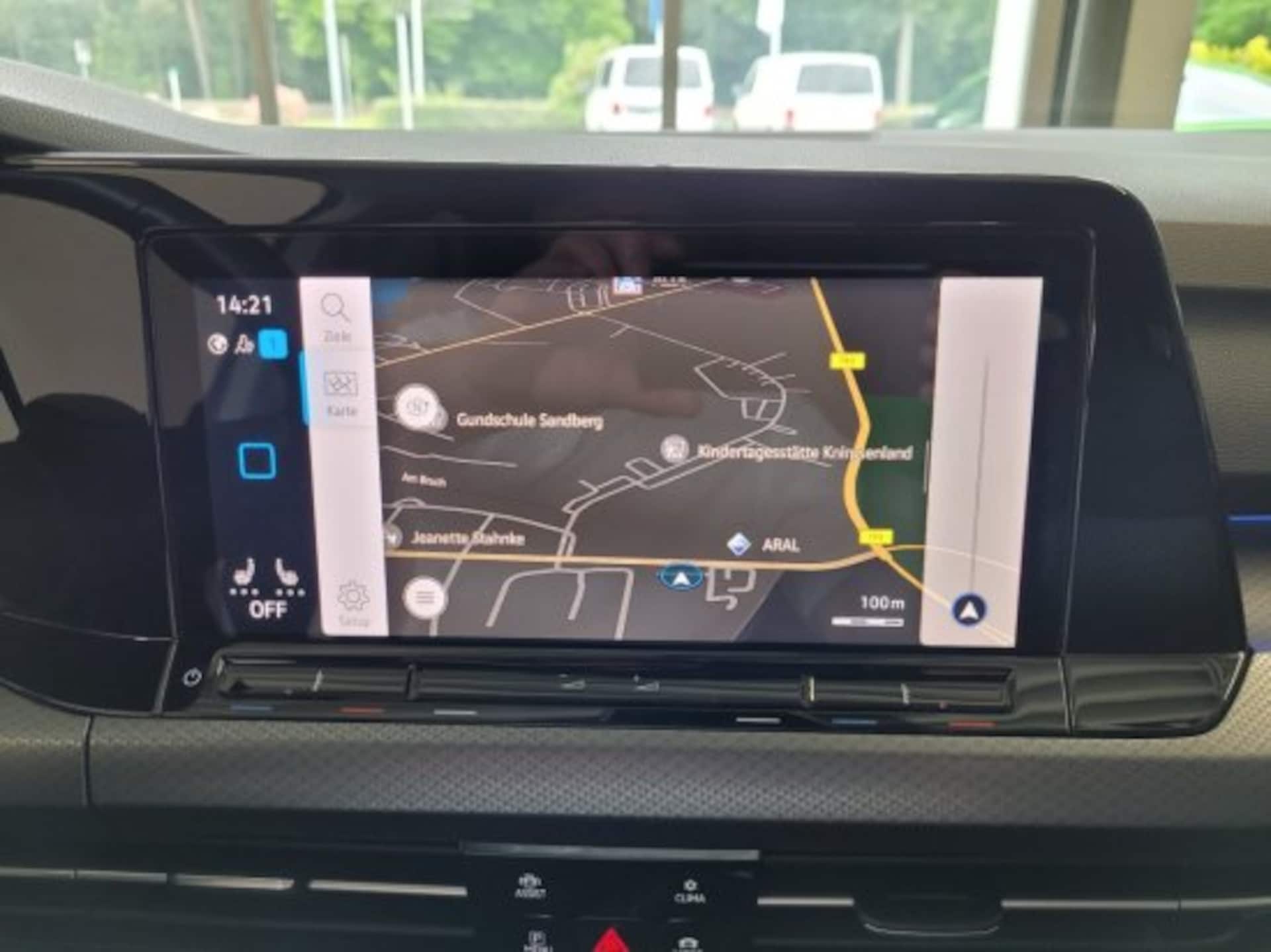 Volkswagen Golf Active