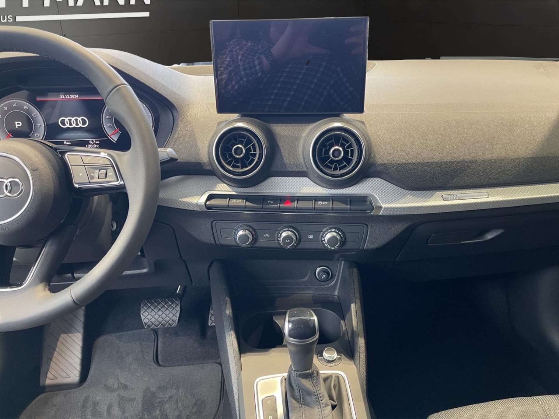 Audi Q2 S line