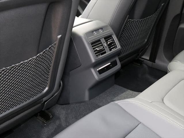 2025 AUDI Q5 - Image 15