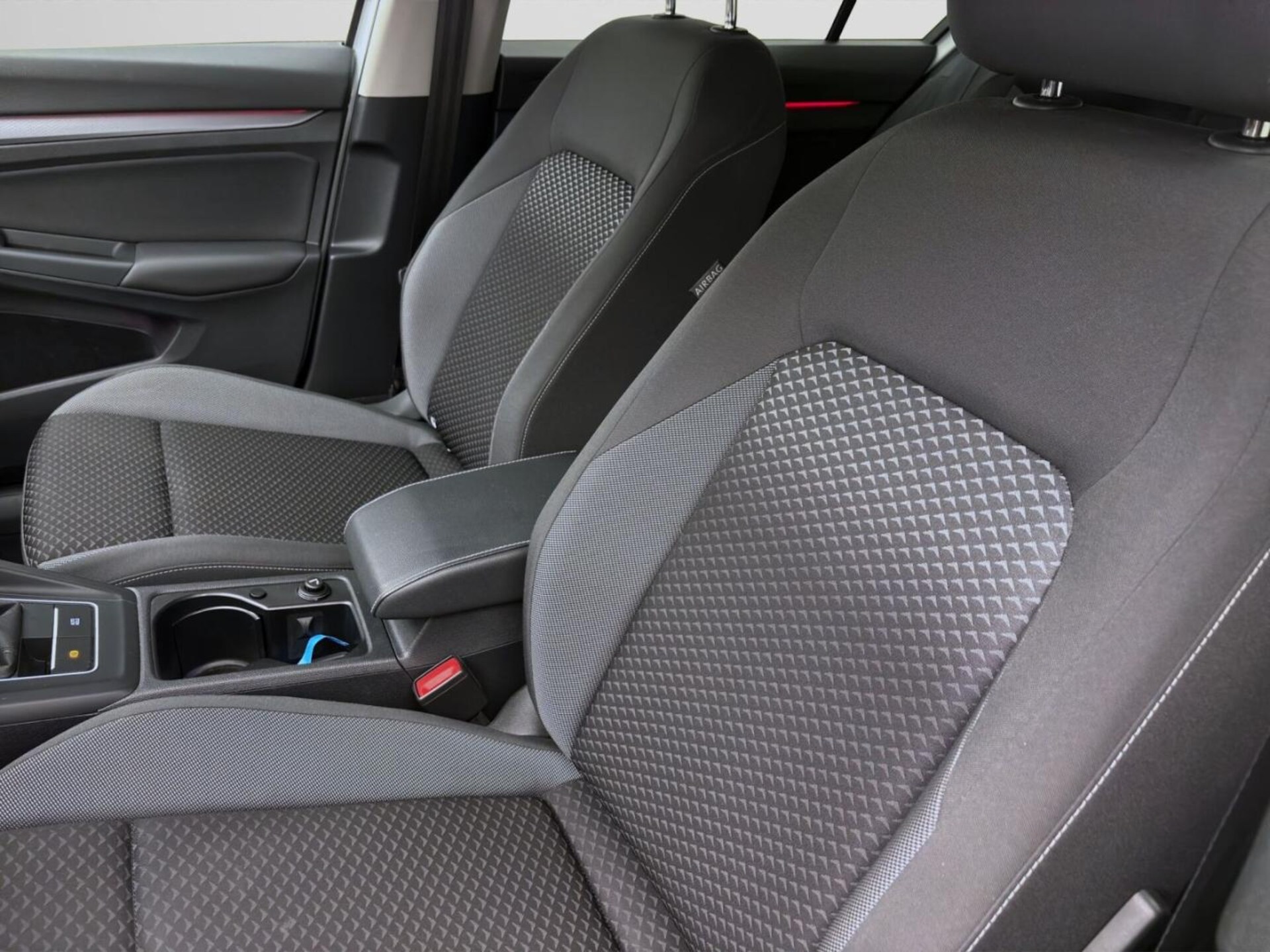 Volkswagen Golf Active