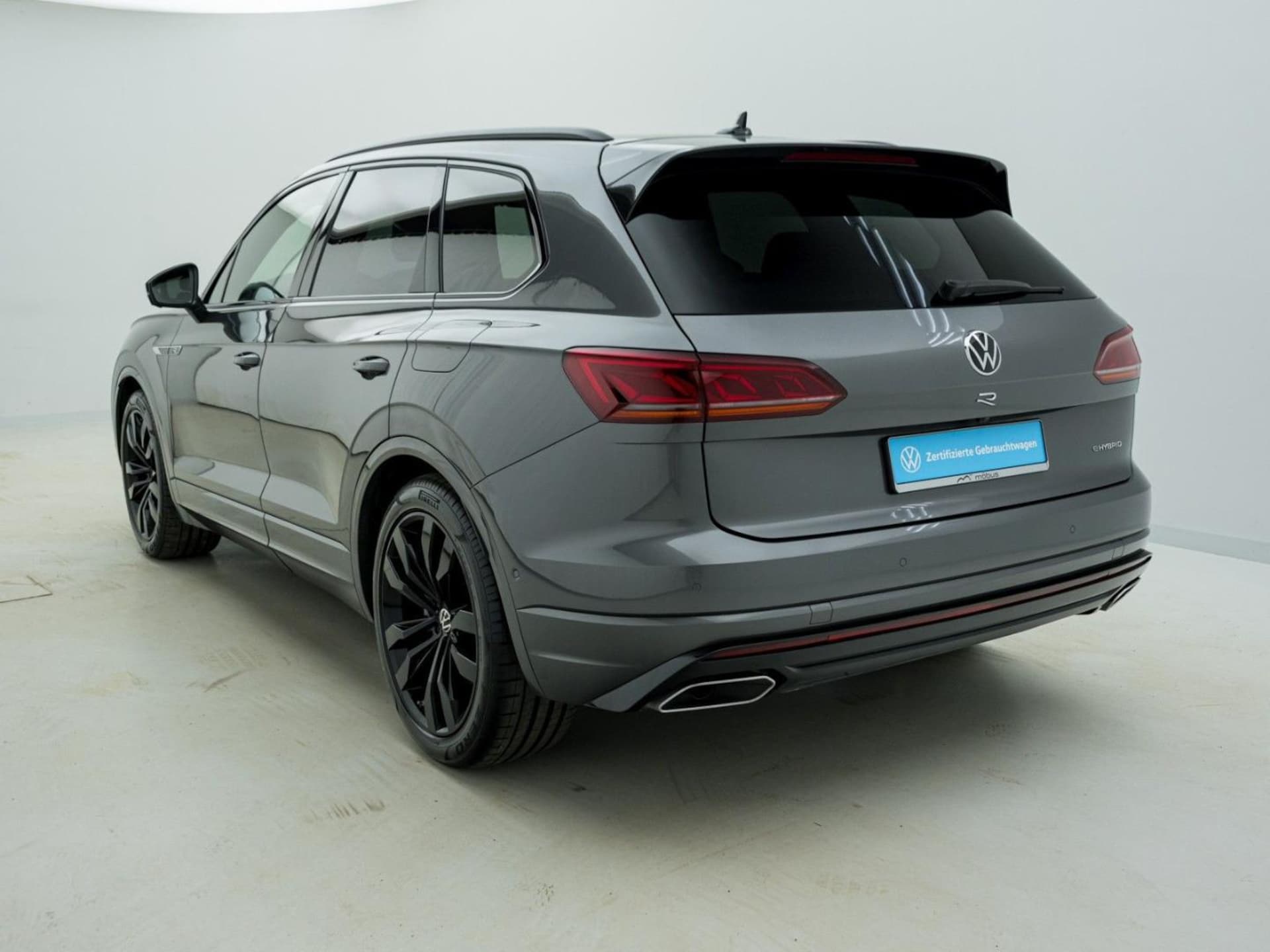 Volkswagen Touareg R