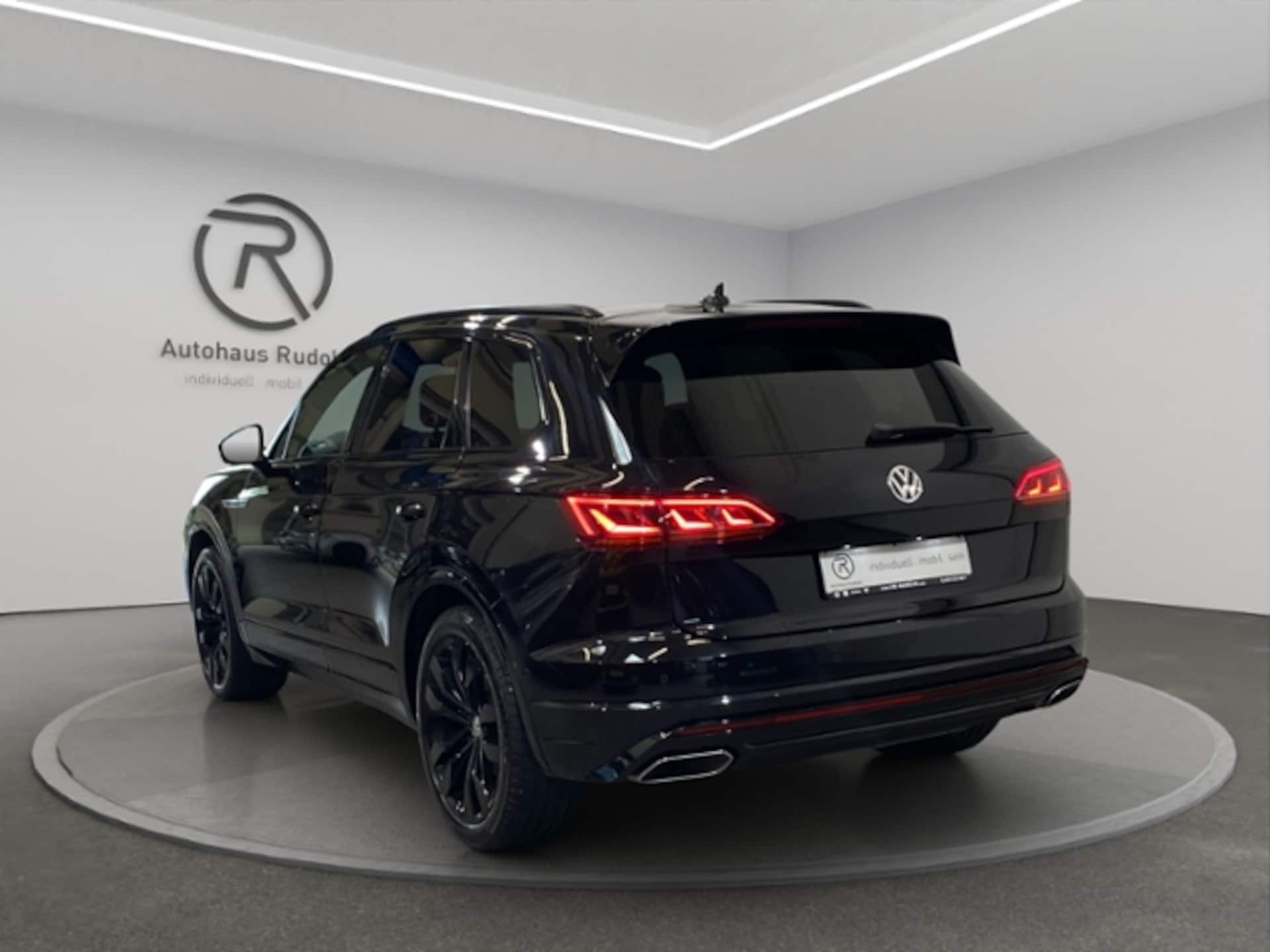 Volkswagen Touareg Basis-Modell