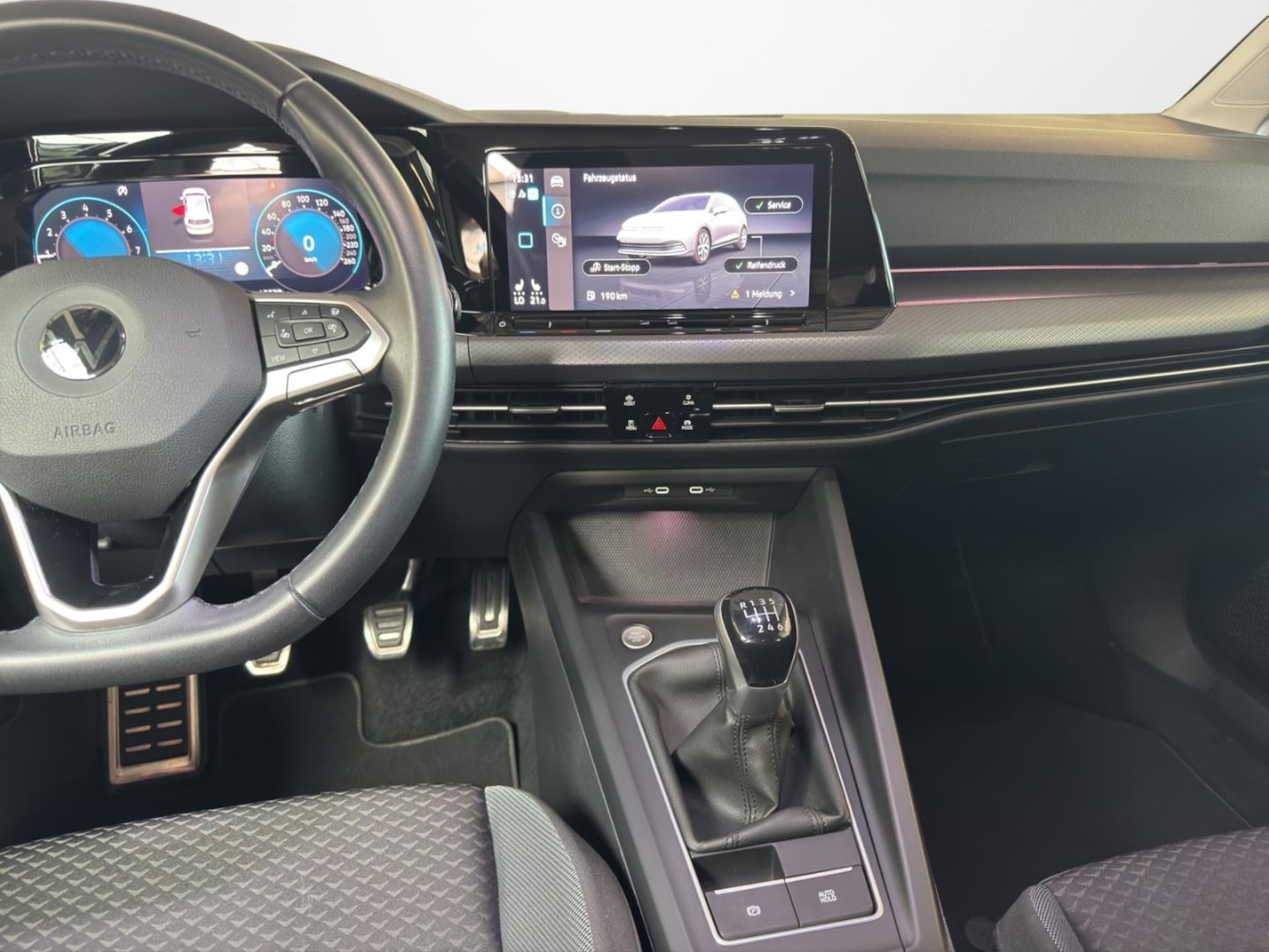 Volkswagen Golf Active