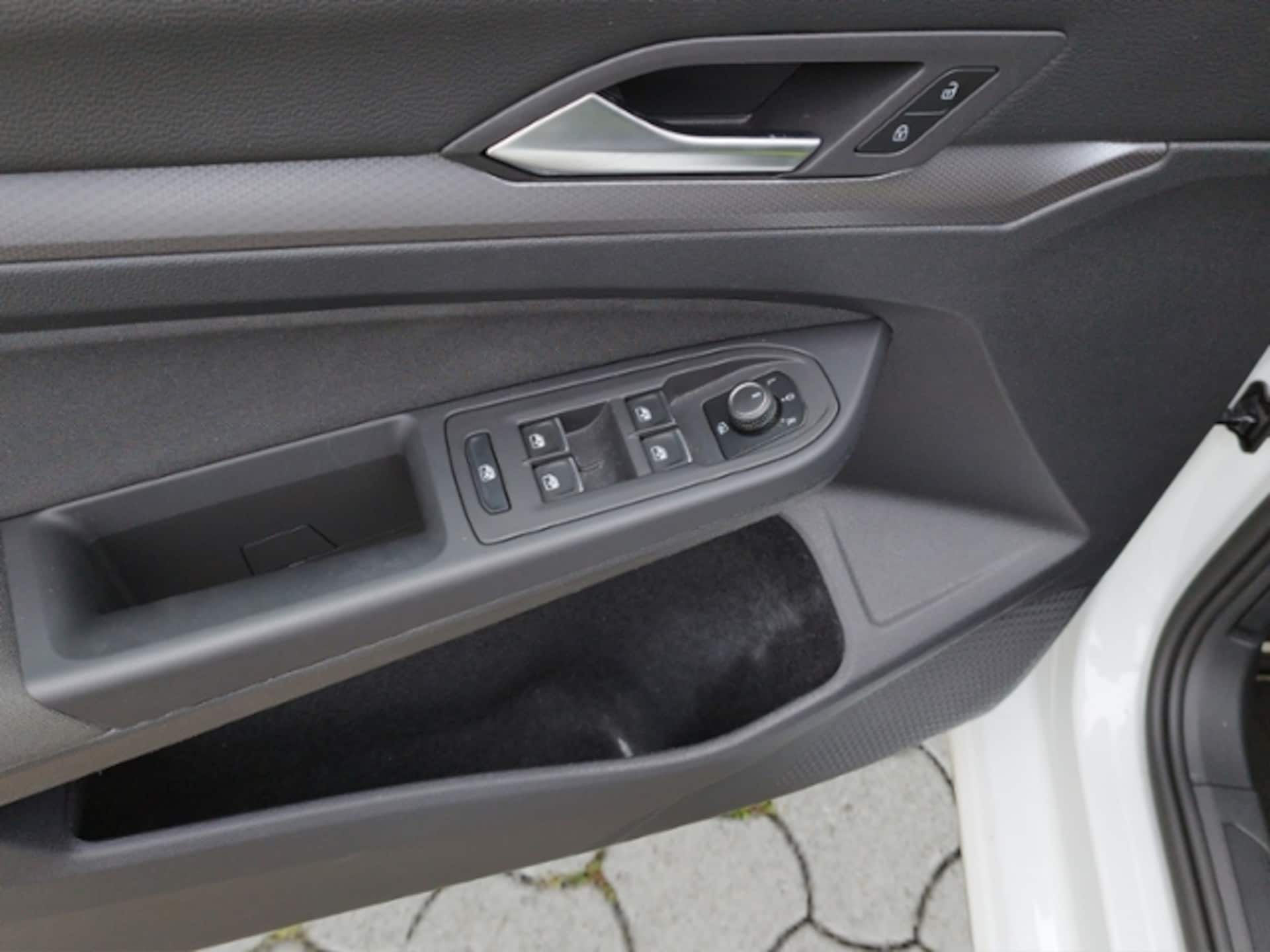 Volkswagen Golf Active