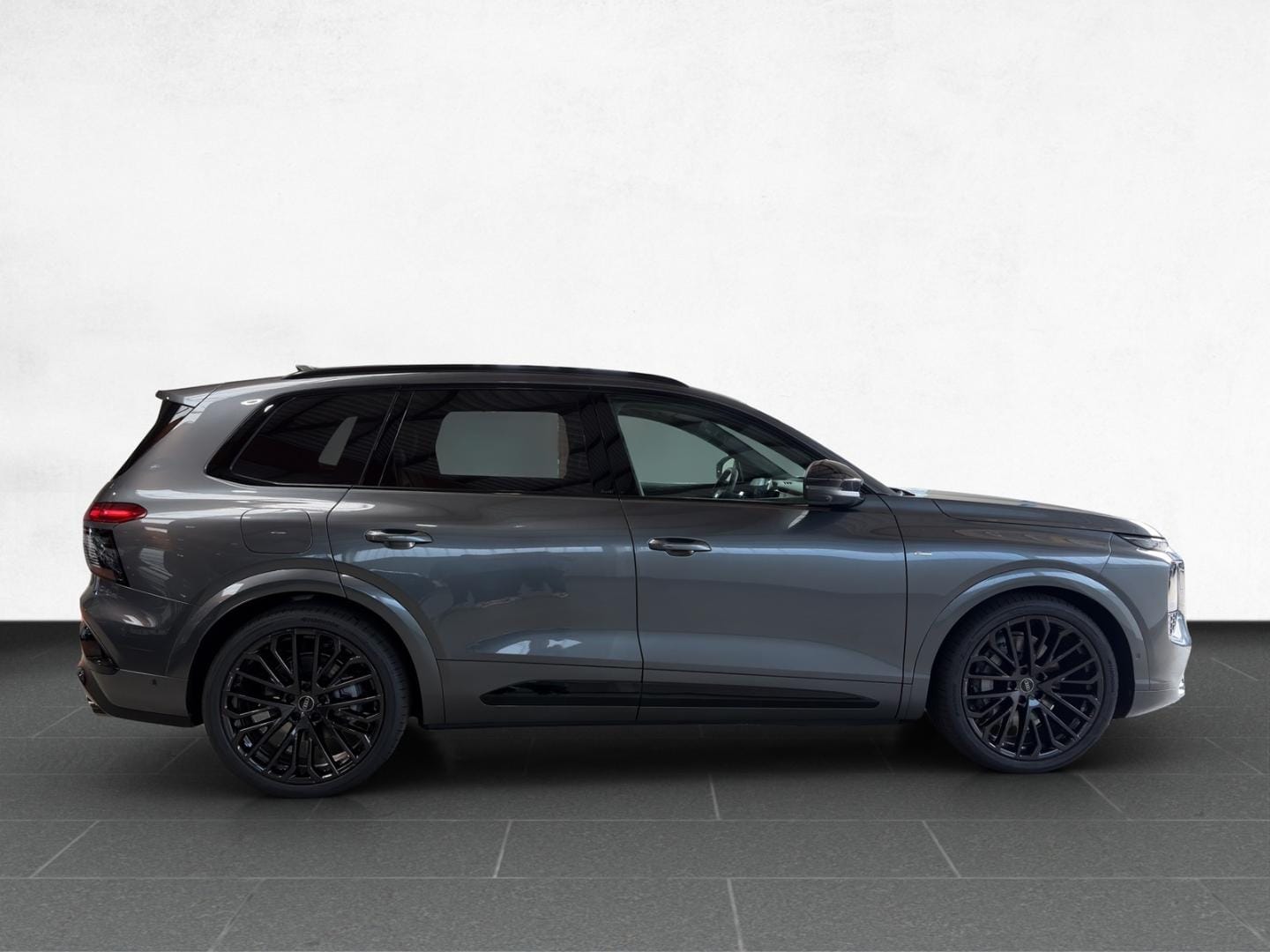 Bild über Audi Q7 SUV TDI quattro 220 kW tiptronic - für weitere Informationen kontaktieren Sie den Audi Partner