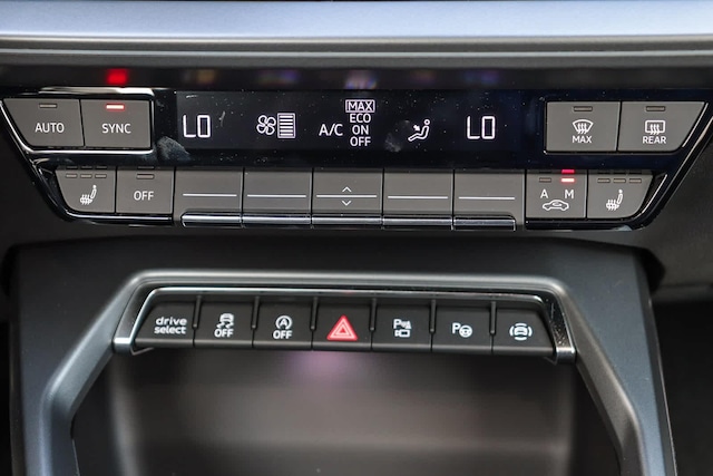 2025 Audi A3 Premium - Photo 18