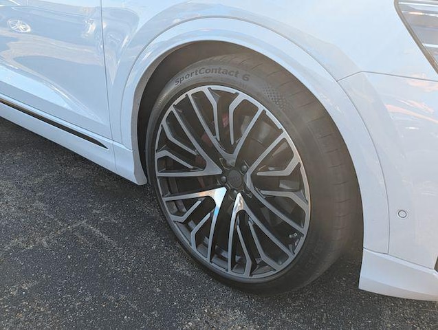 2026 Audi SQ8