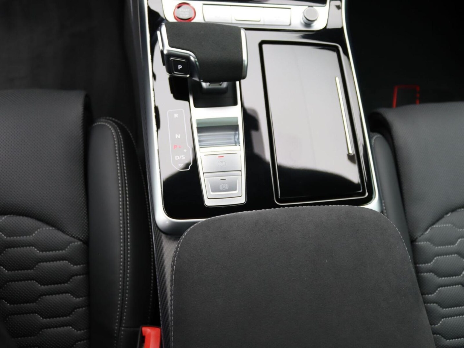 Audi RS Q8 – Bild 16