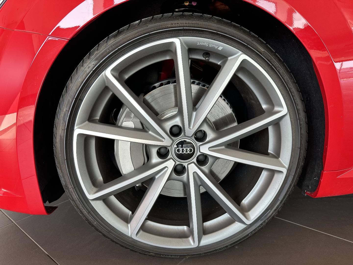 Image about Audi TT Roadster S line 45 TFSI quattro 180 kW (245 ch) S tronic