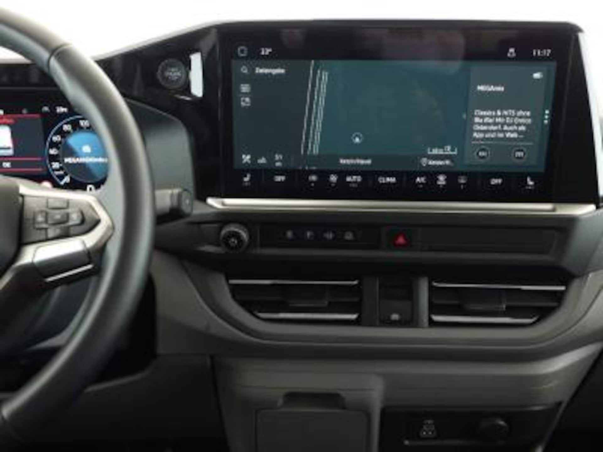 Volkswagen Caravelle Style
