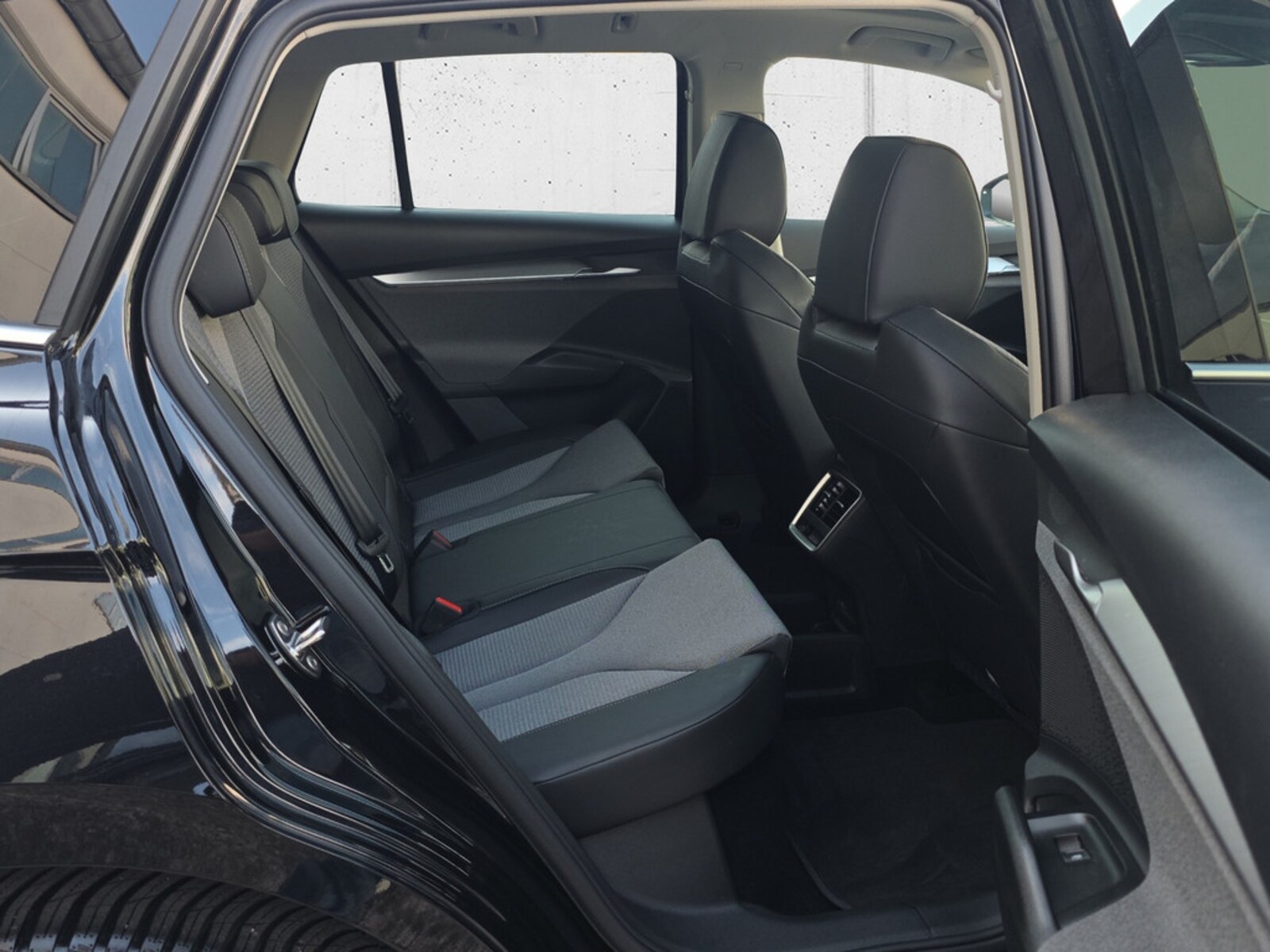 Škoda Enyaq – Bild 13