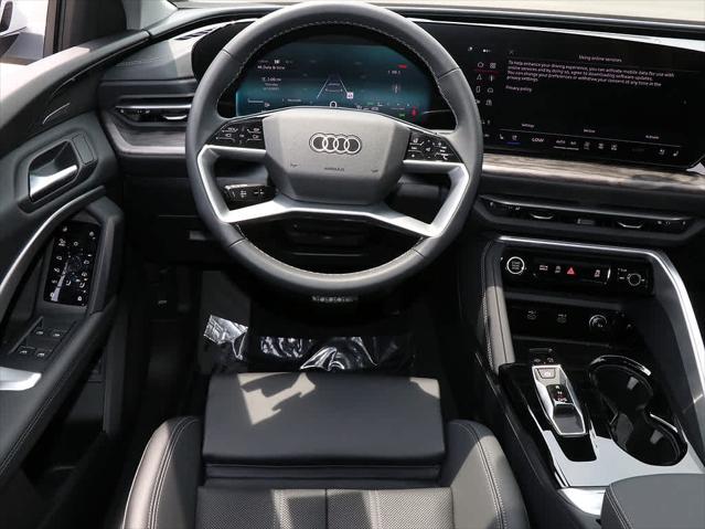 2025 AUDI Q5 - Image 16
