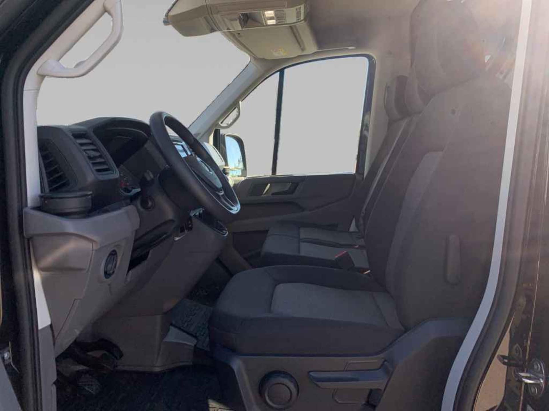 Volkswagen Crafter Kasten mittlerer Radstand
