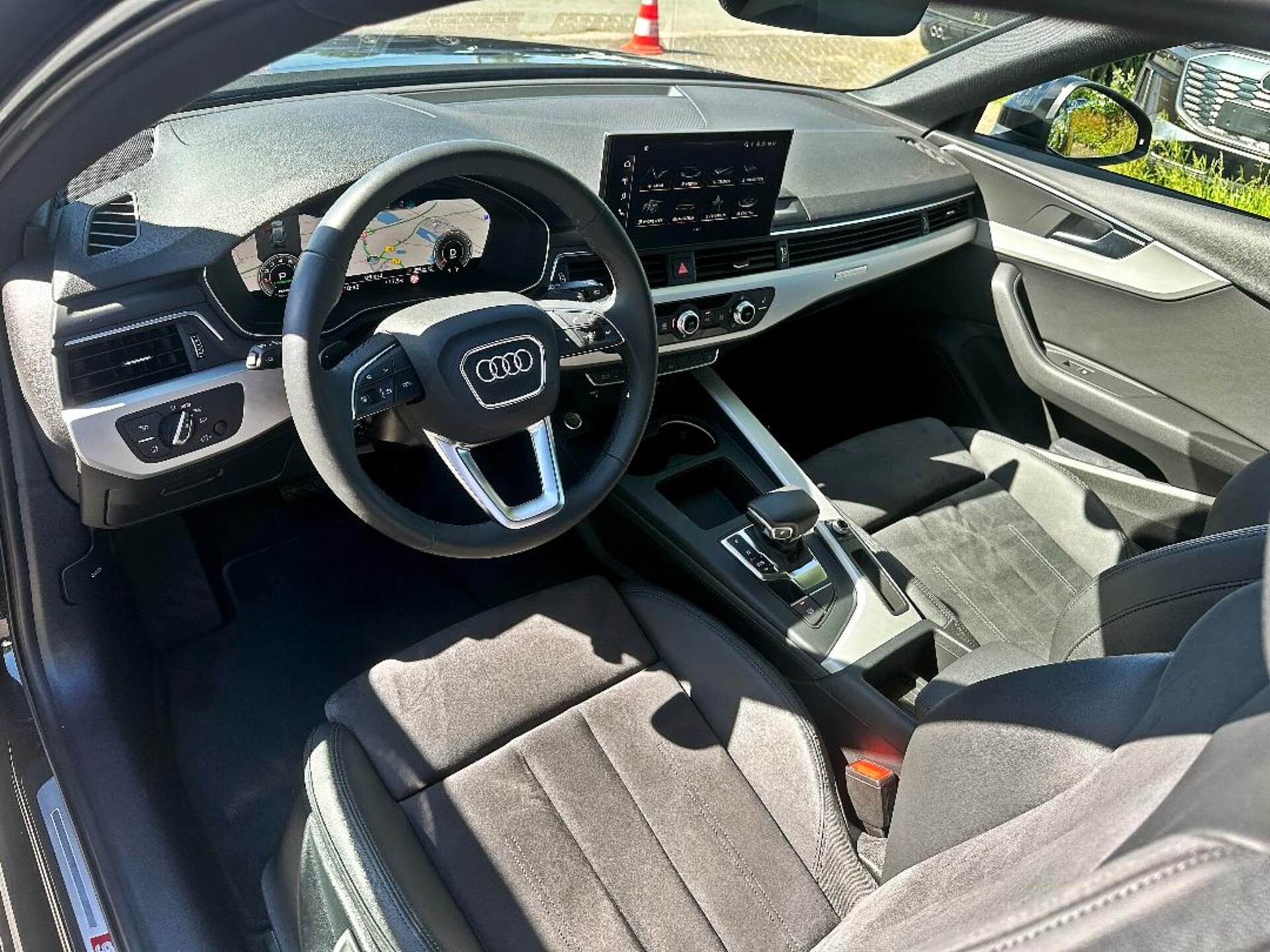 Audi A4 Avant S line