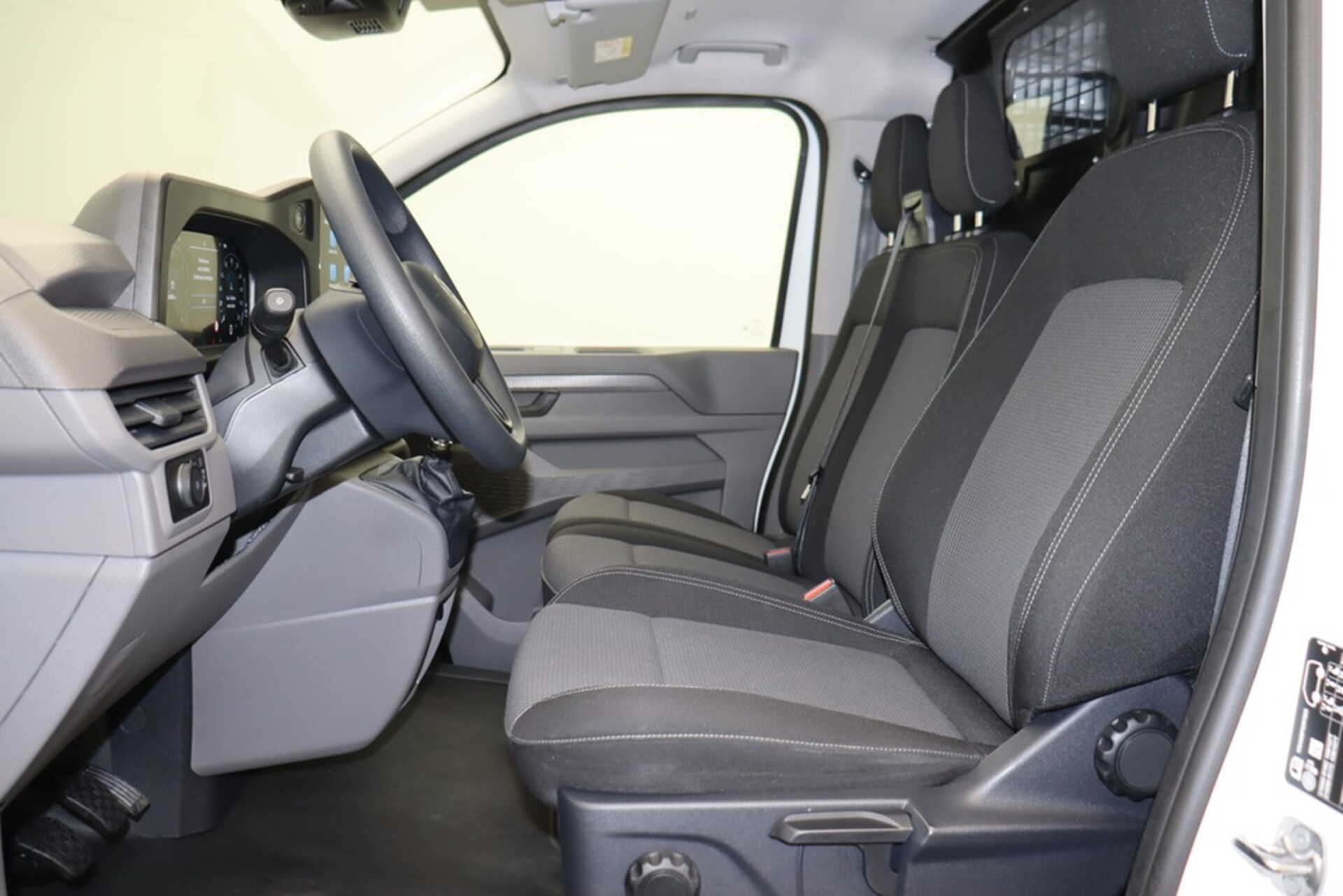 Volkswagen Transporter Kasten kurzer Radstand