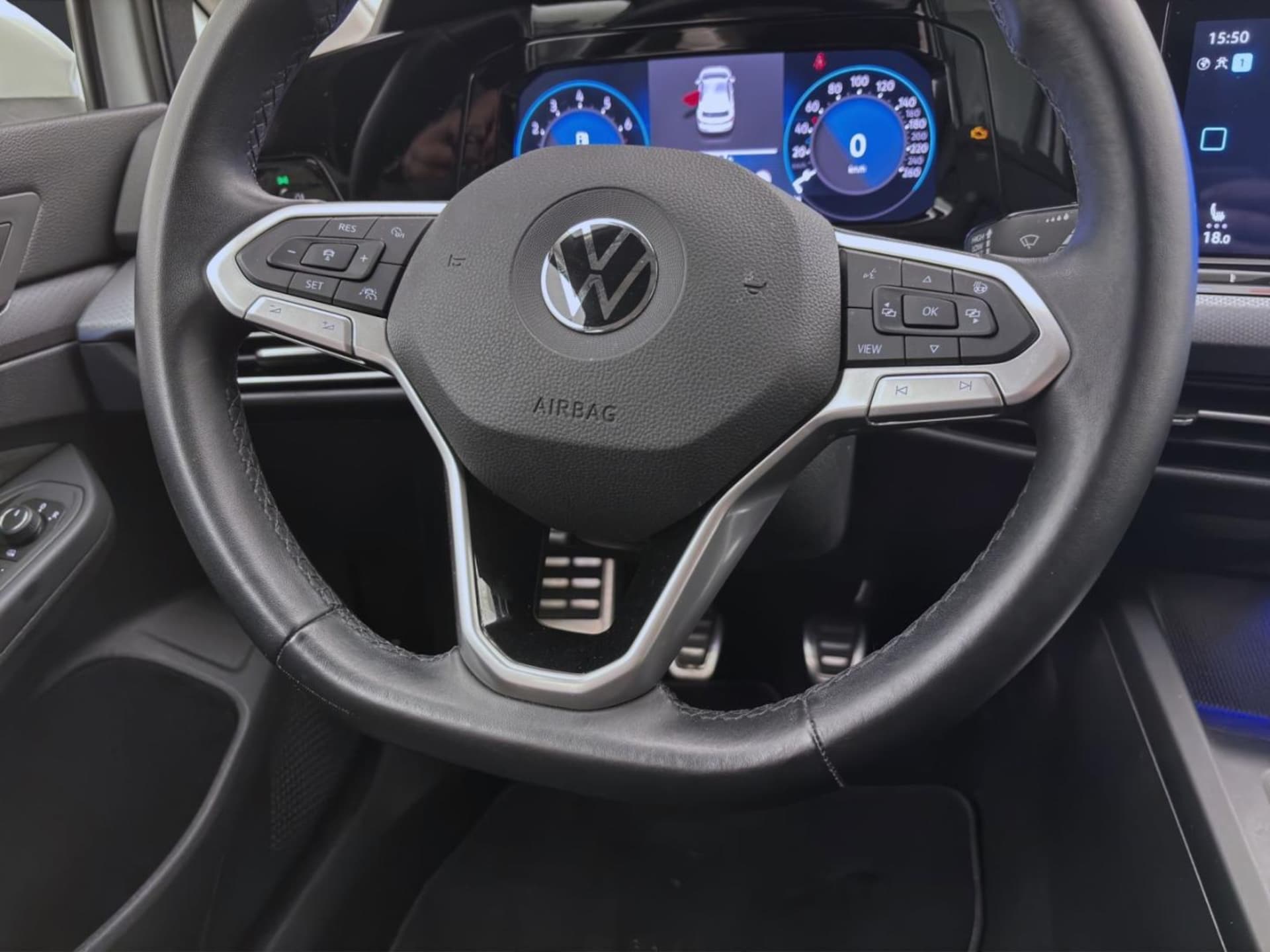 Volkswagen Golf Active