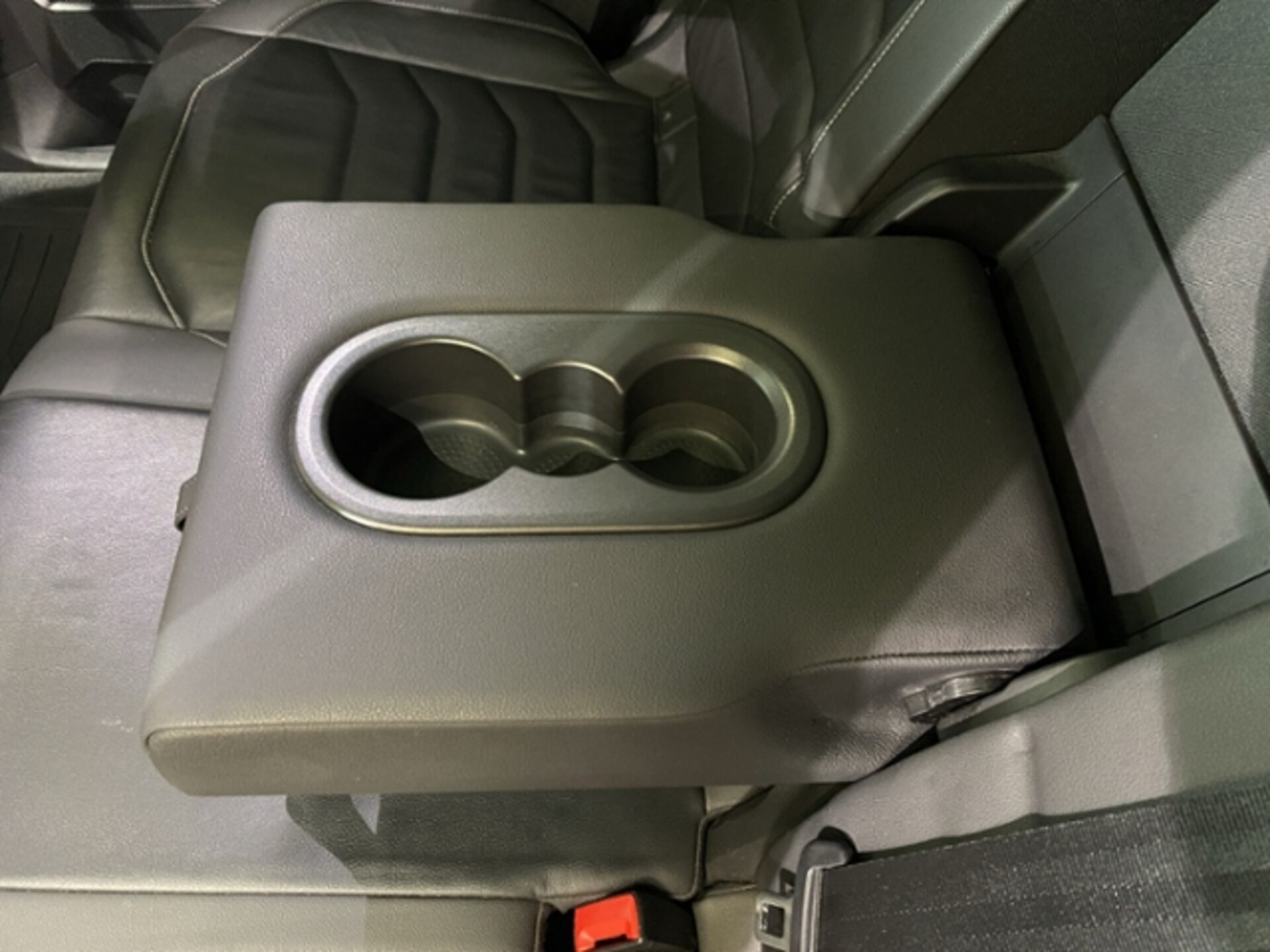 Volkswagen Touareg Basis-Modell