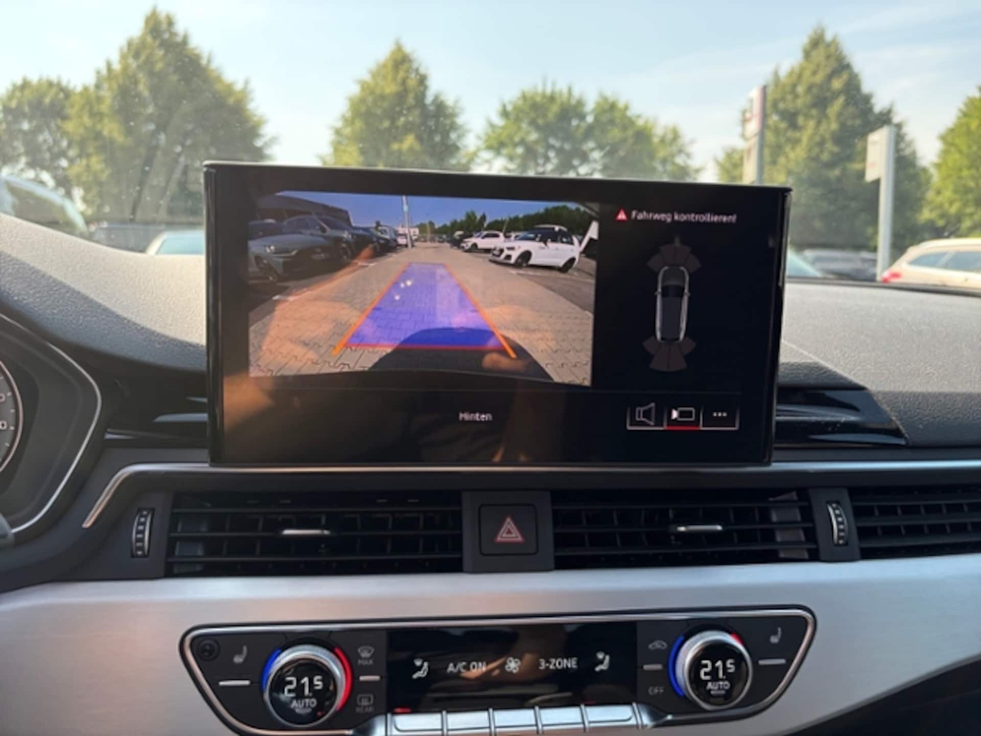 Audi A4 Avant S line