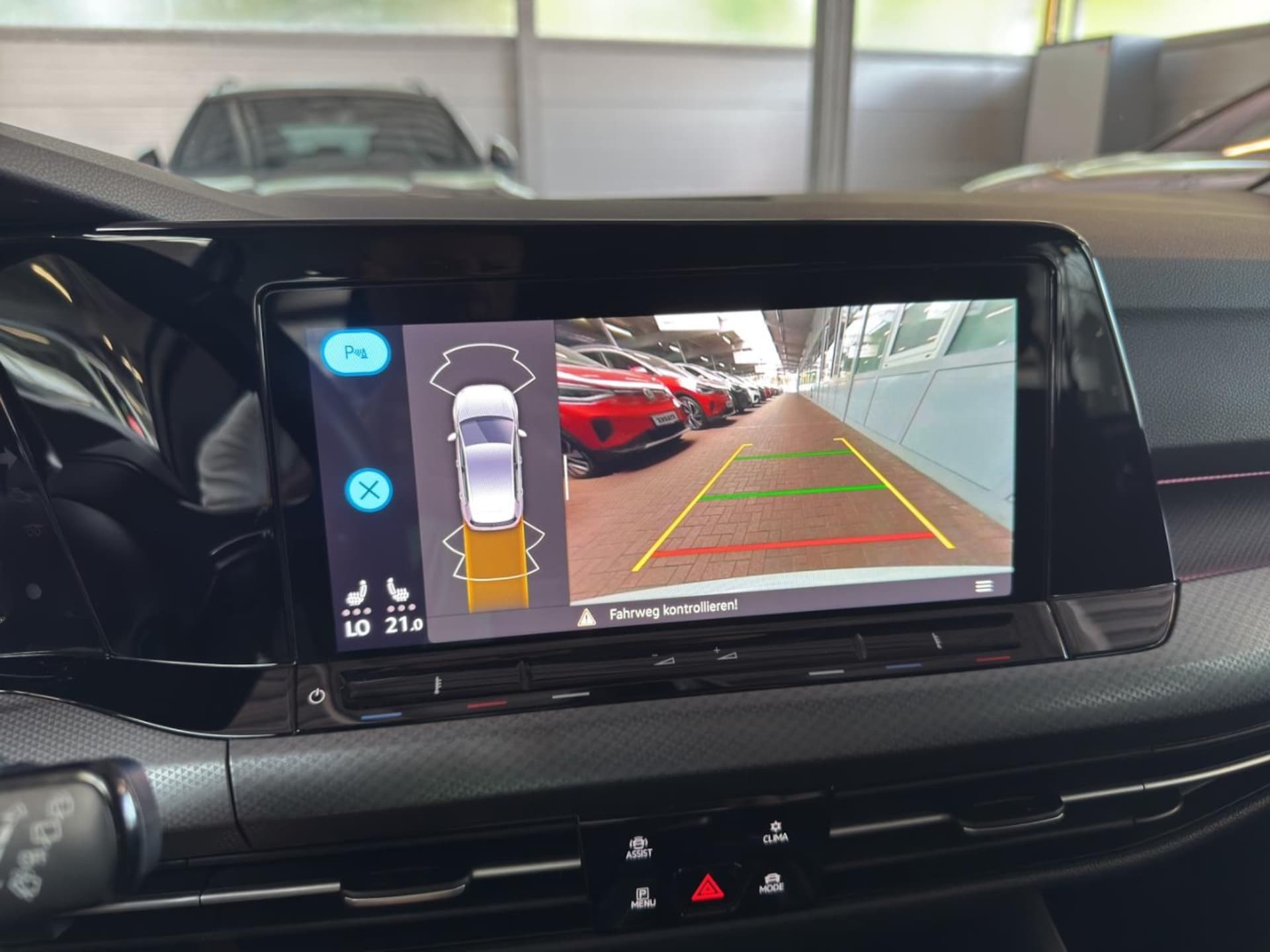 Volkswagen Golf Active