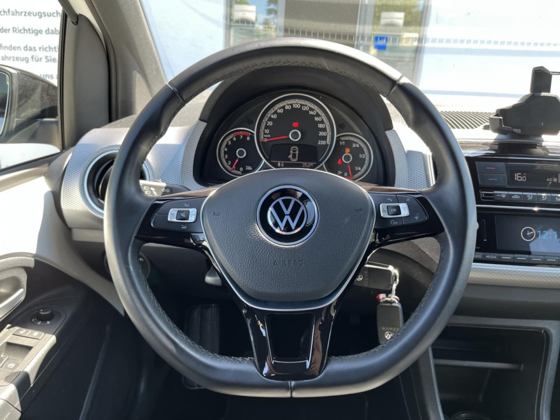 Volkswagen up! ACTIVE