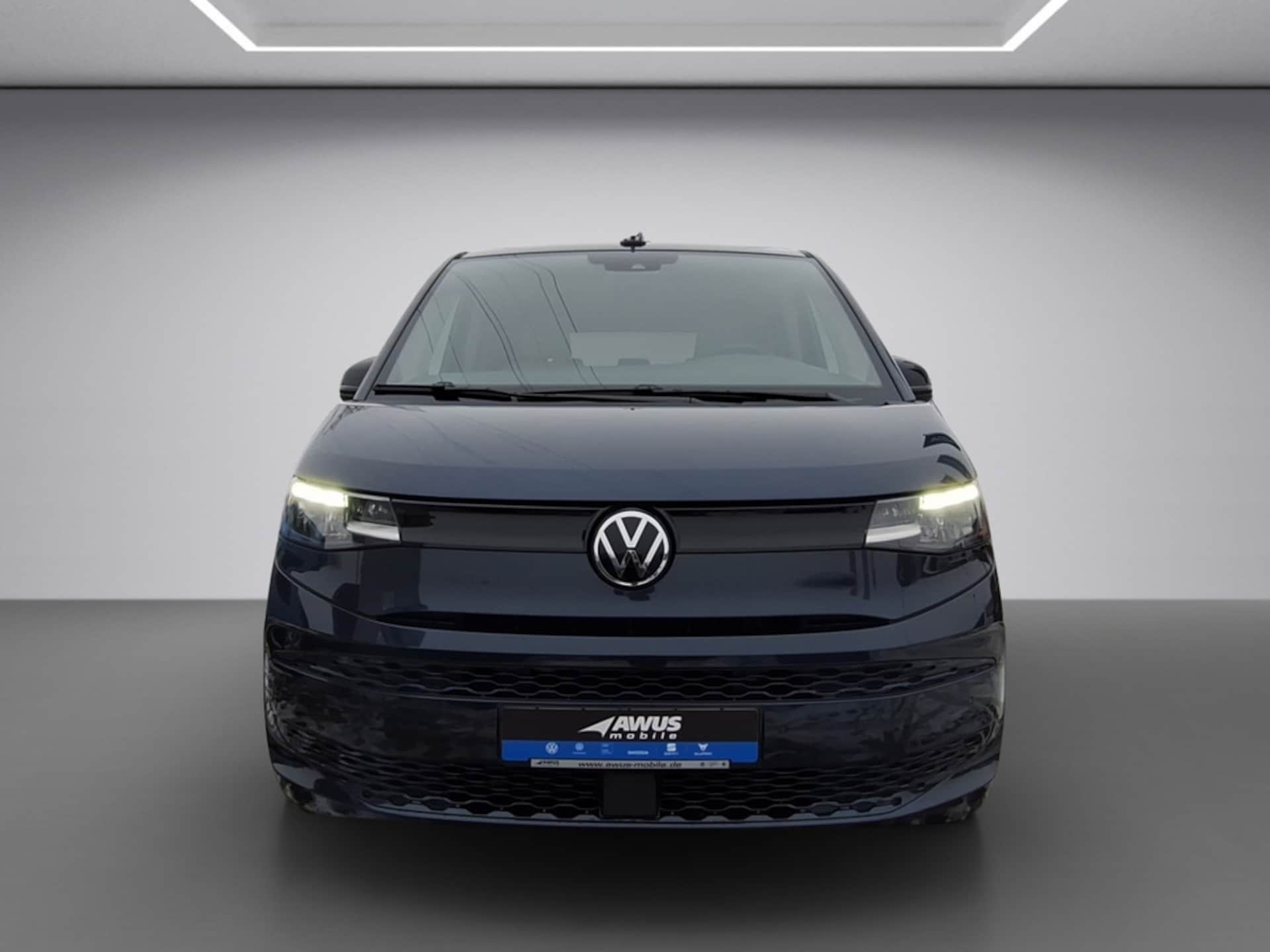 Volkswagen Multivan Basis-Modell