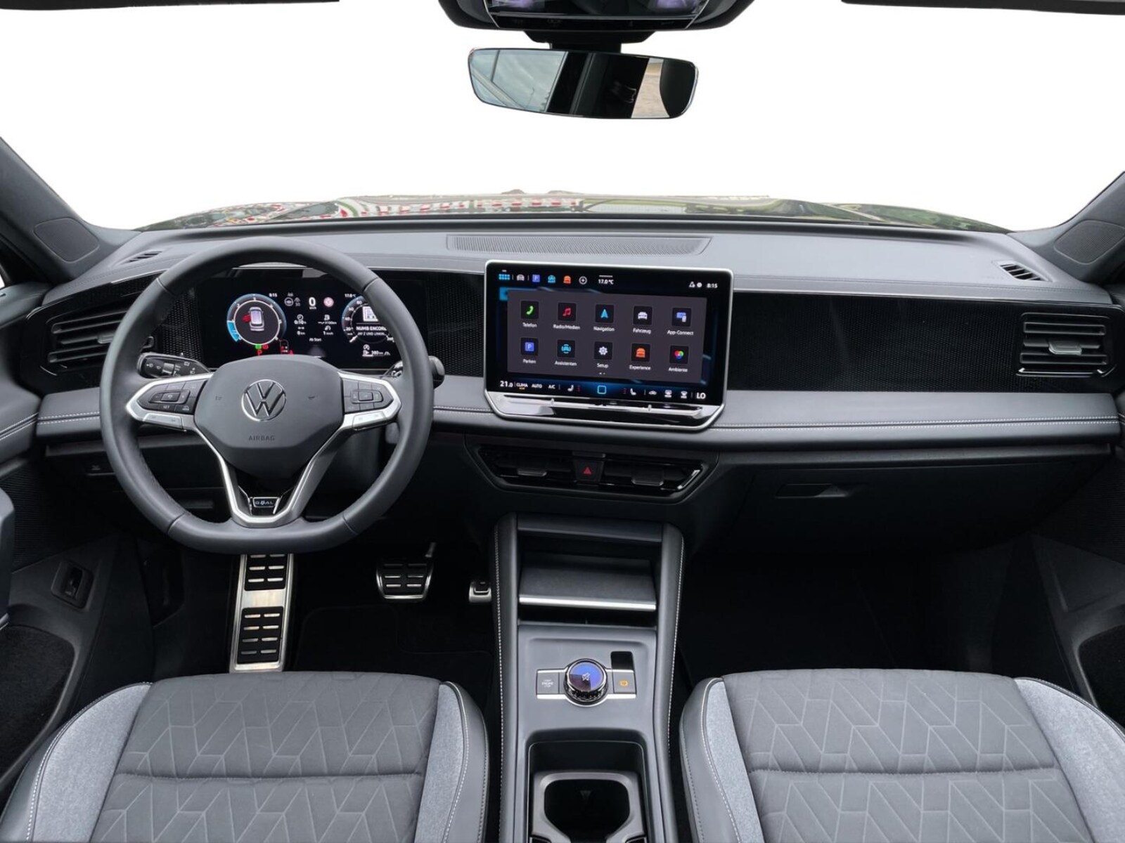 Volkswagen Tiguan – Bild 12