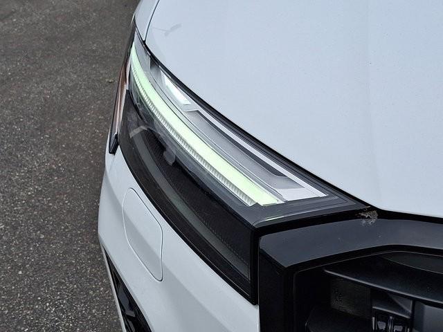 2026 Audi Q7 Premium Plus - Photo 6