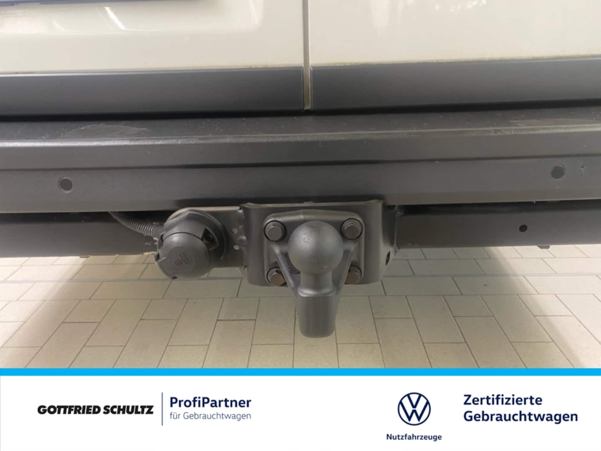 Volkswagen Crafter Kasten langer Radstand