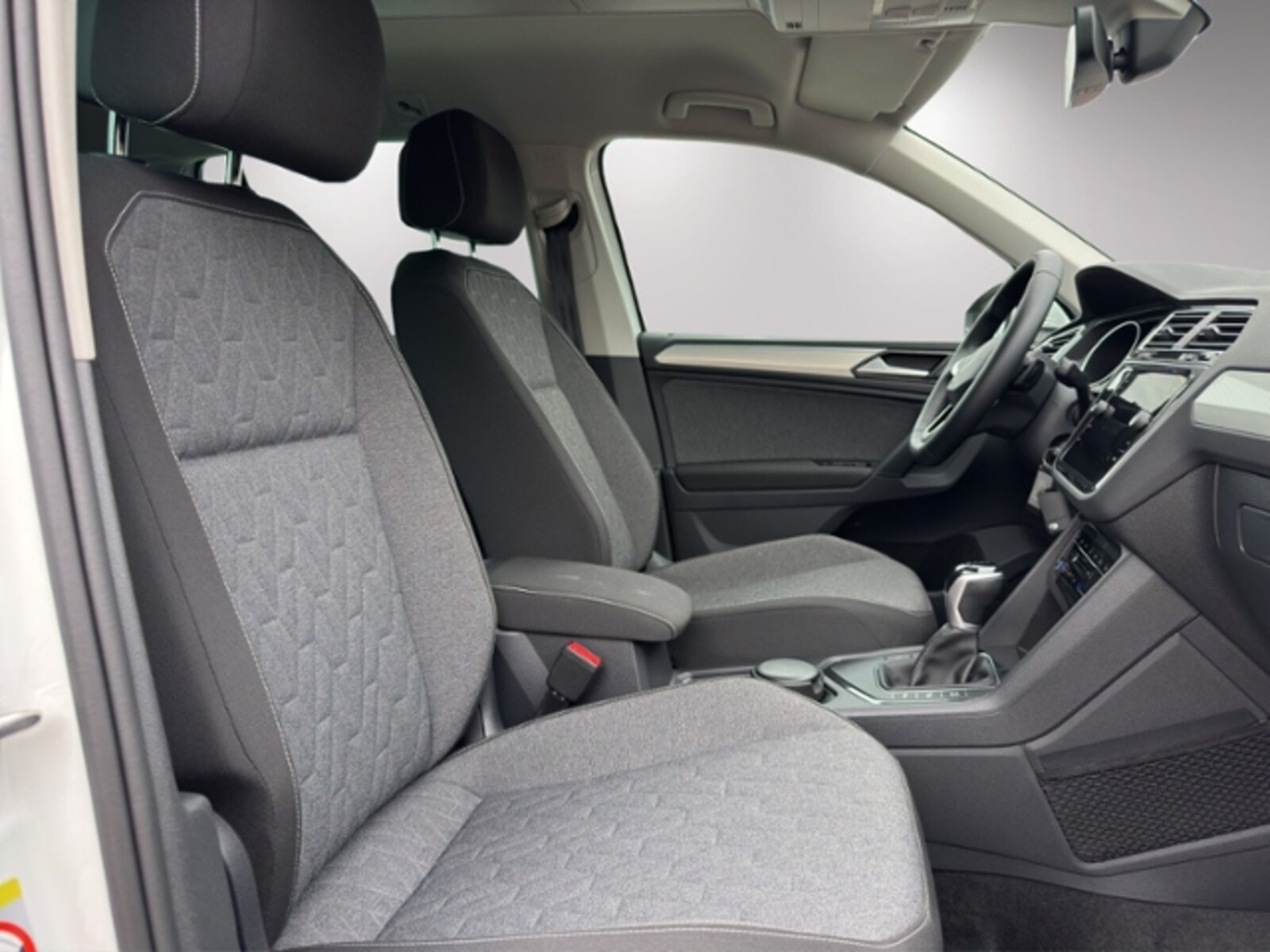 Volkswagen Tiguan – Bild 17