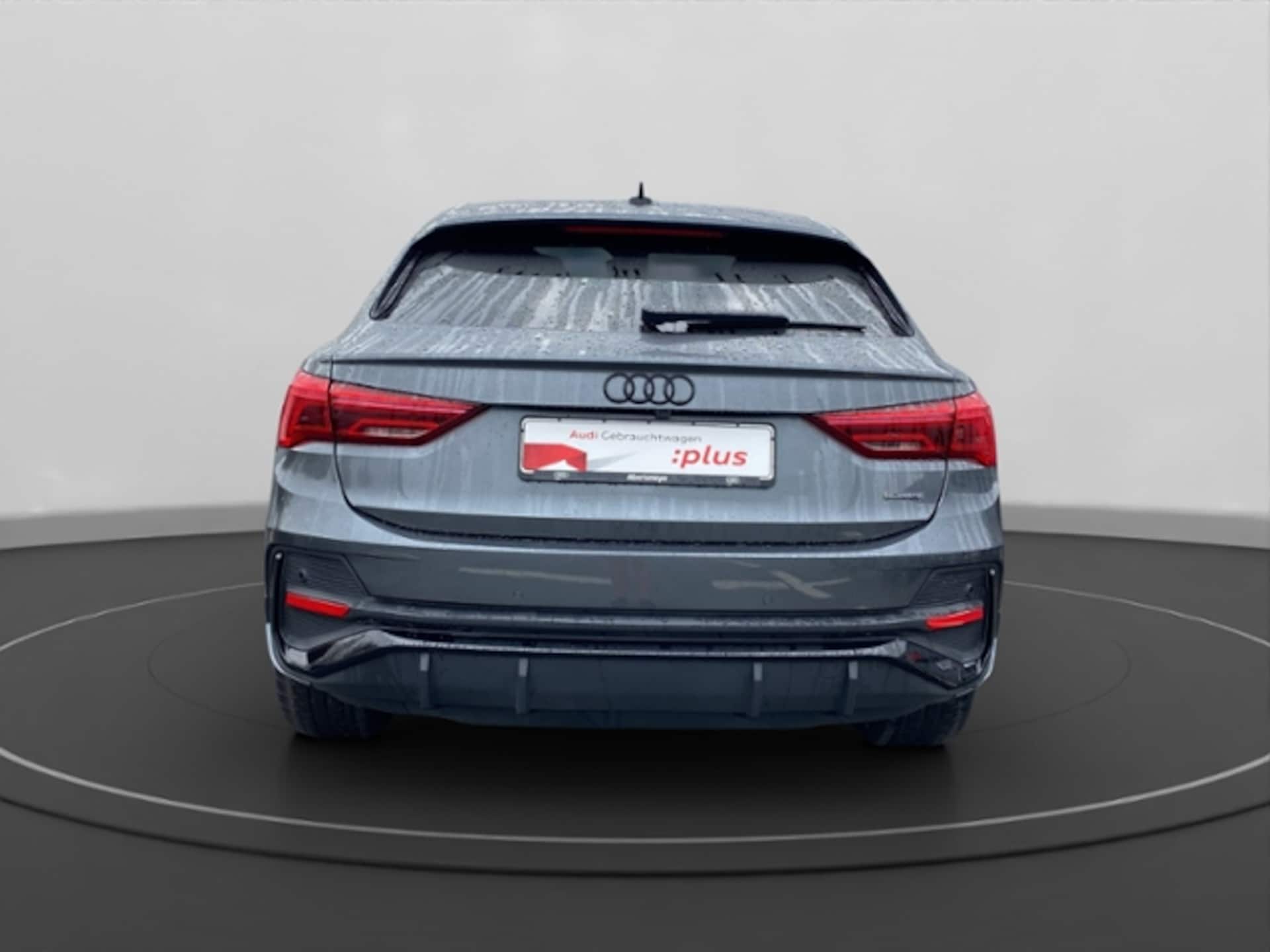 Audi Q3 Sportback S line
