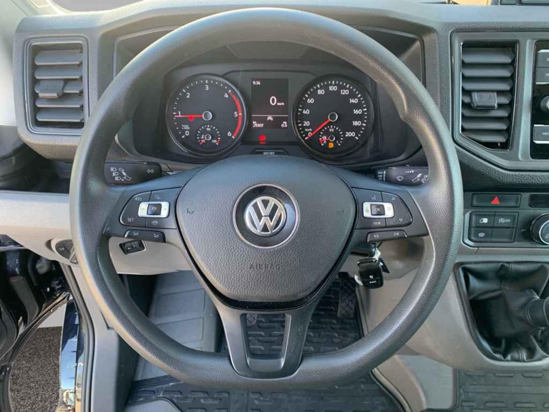 Volkswagen Crafter Kasten mittlerer Radstand