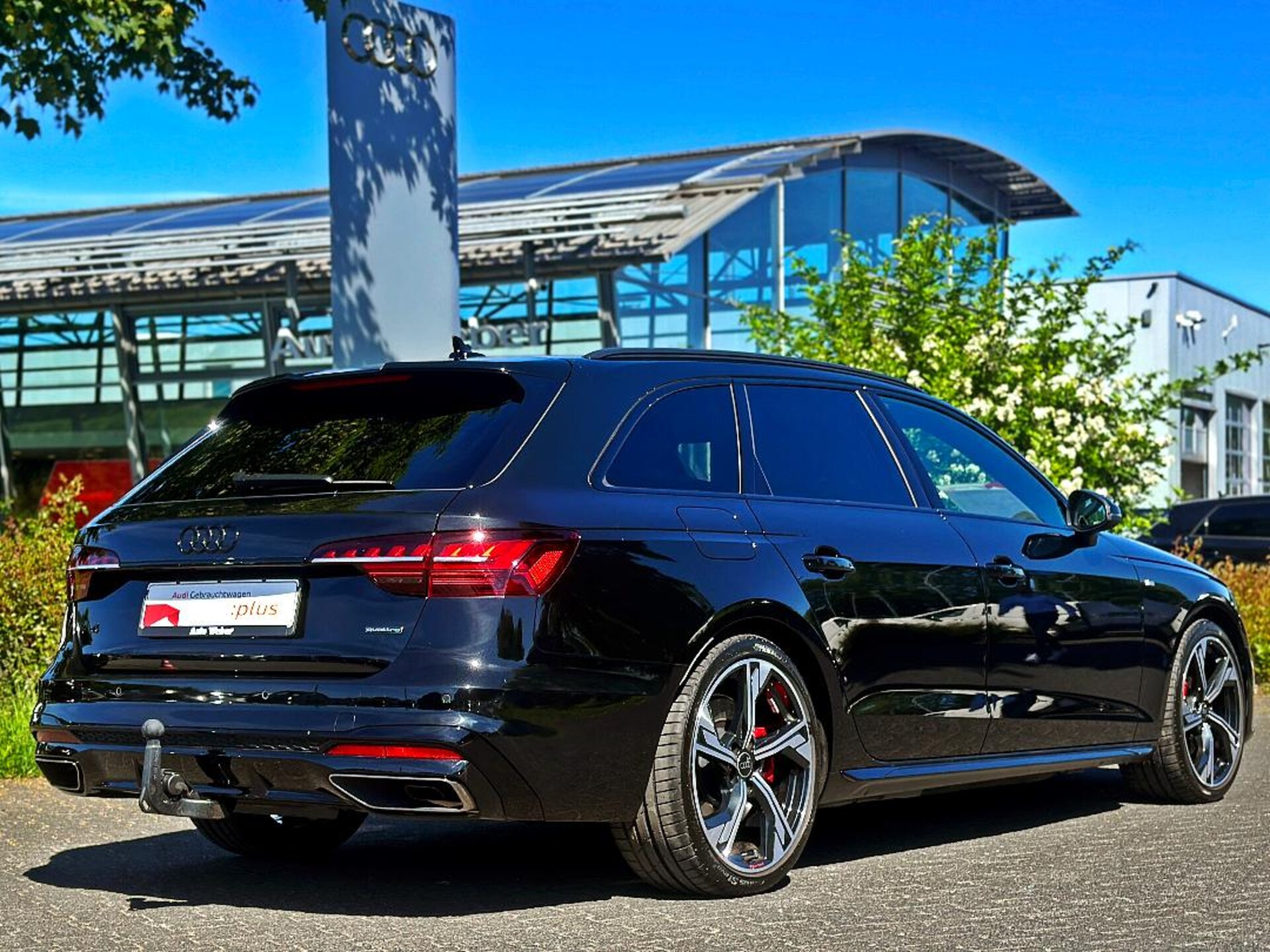 Audi A4 Avant S line