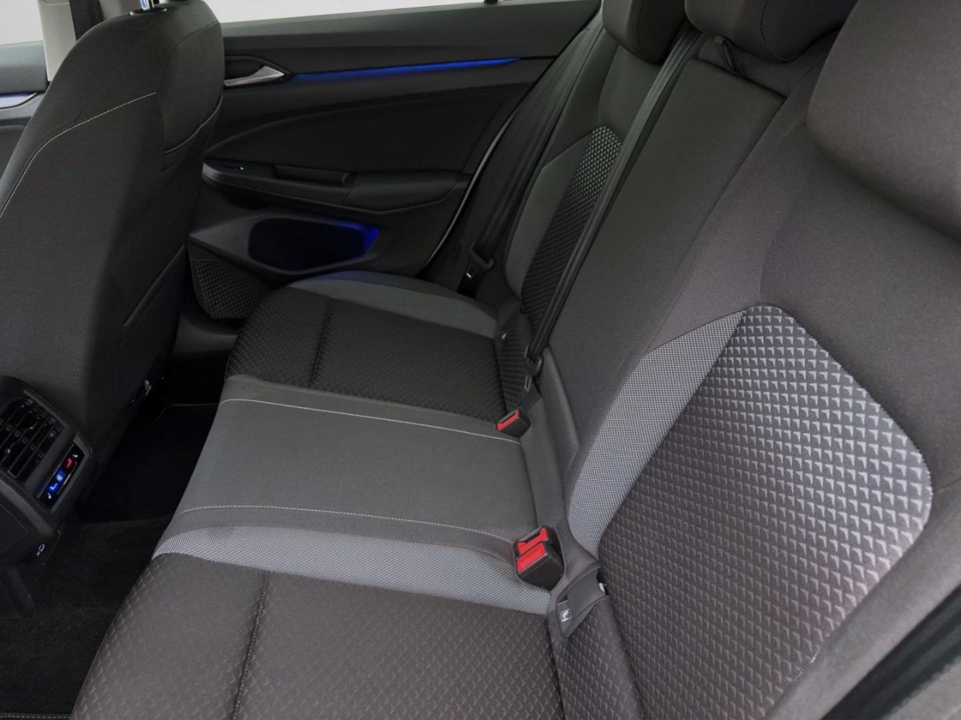 Volkswagen Golf Active