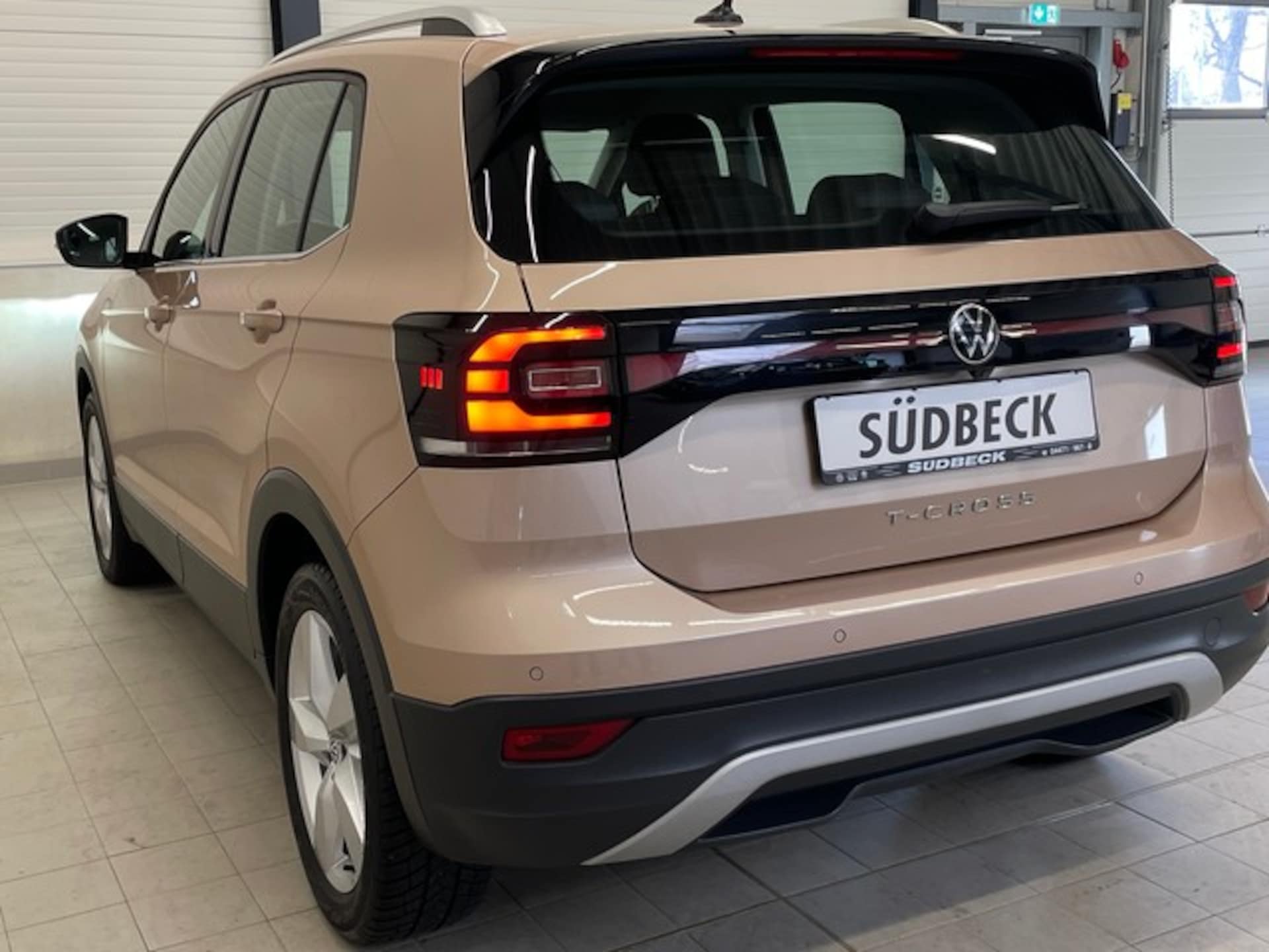 Volkswagen T-Cross Style