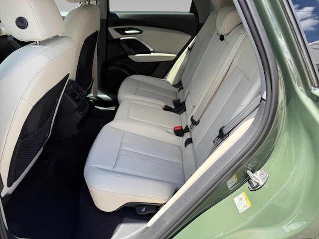 2026 Audi Q5 Premium - Photo 22