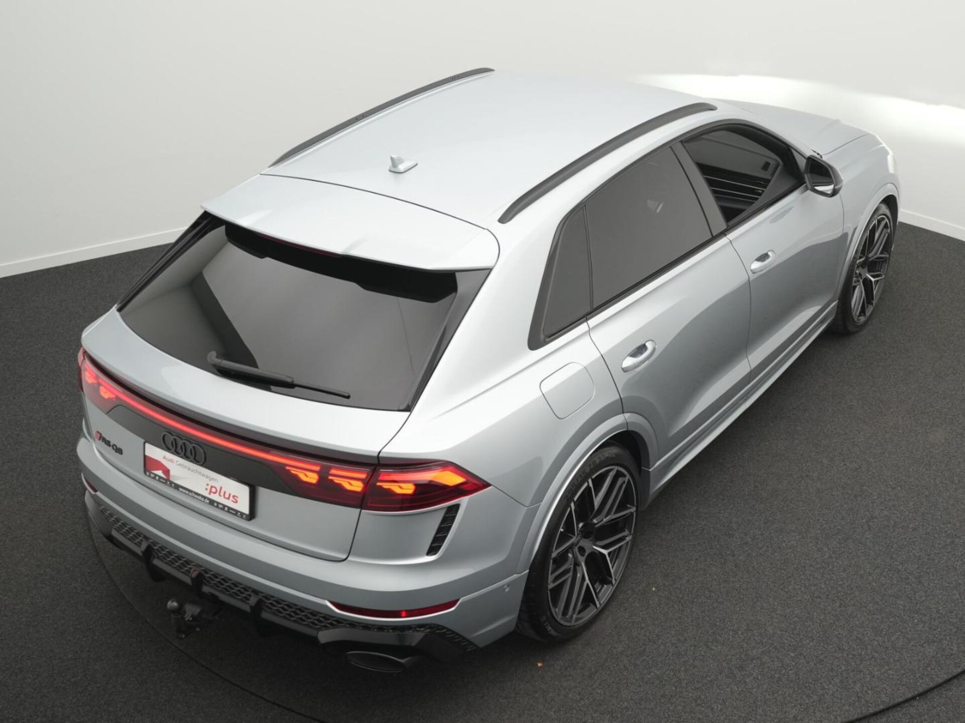 Audi RS Q8 SUV