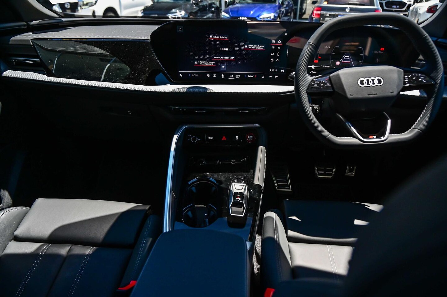 Image about Audi SQ5 SUV TFSI 270 kW edition one
