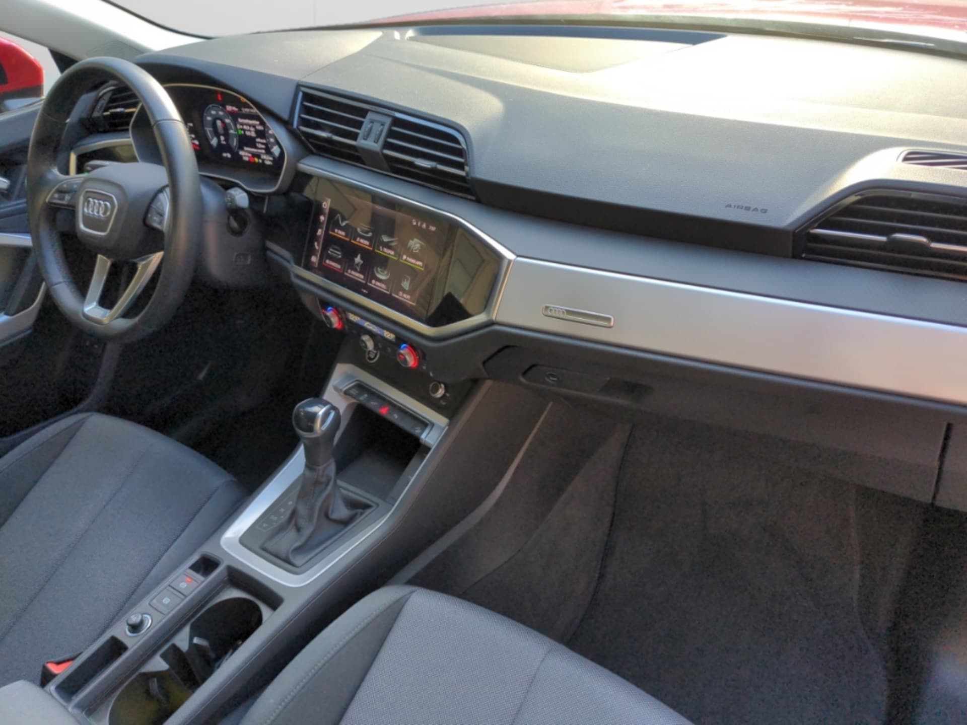 Audi Q3 TFSI e S line
