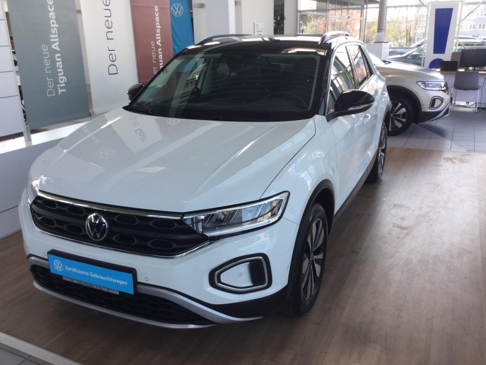 Volkswagen T-Roc Life