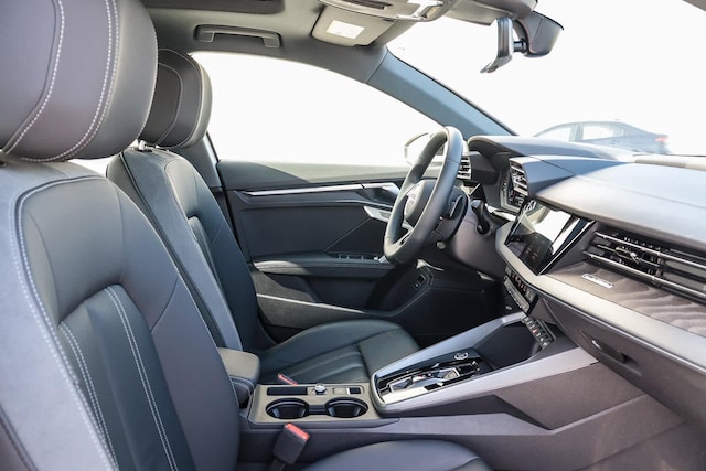 2025 Audi A3 Premium - Photo 23