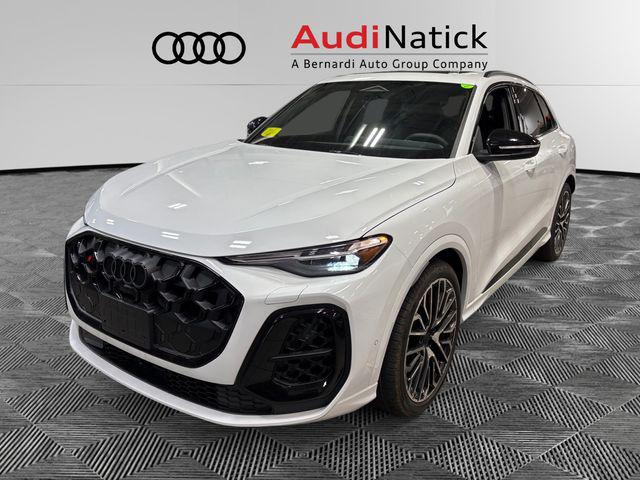 2026 Audi SQ5 Premium Plus quattro's photo