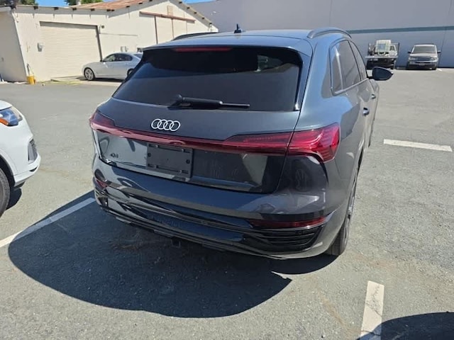 2024 Audi Q8 e-tron